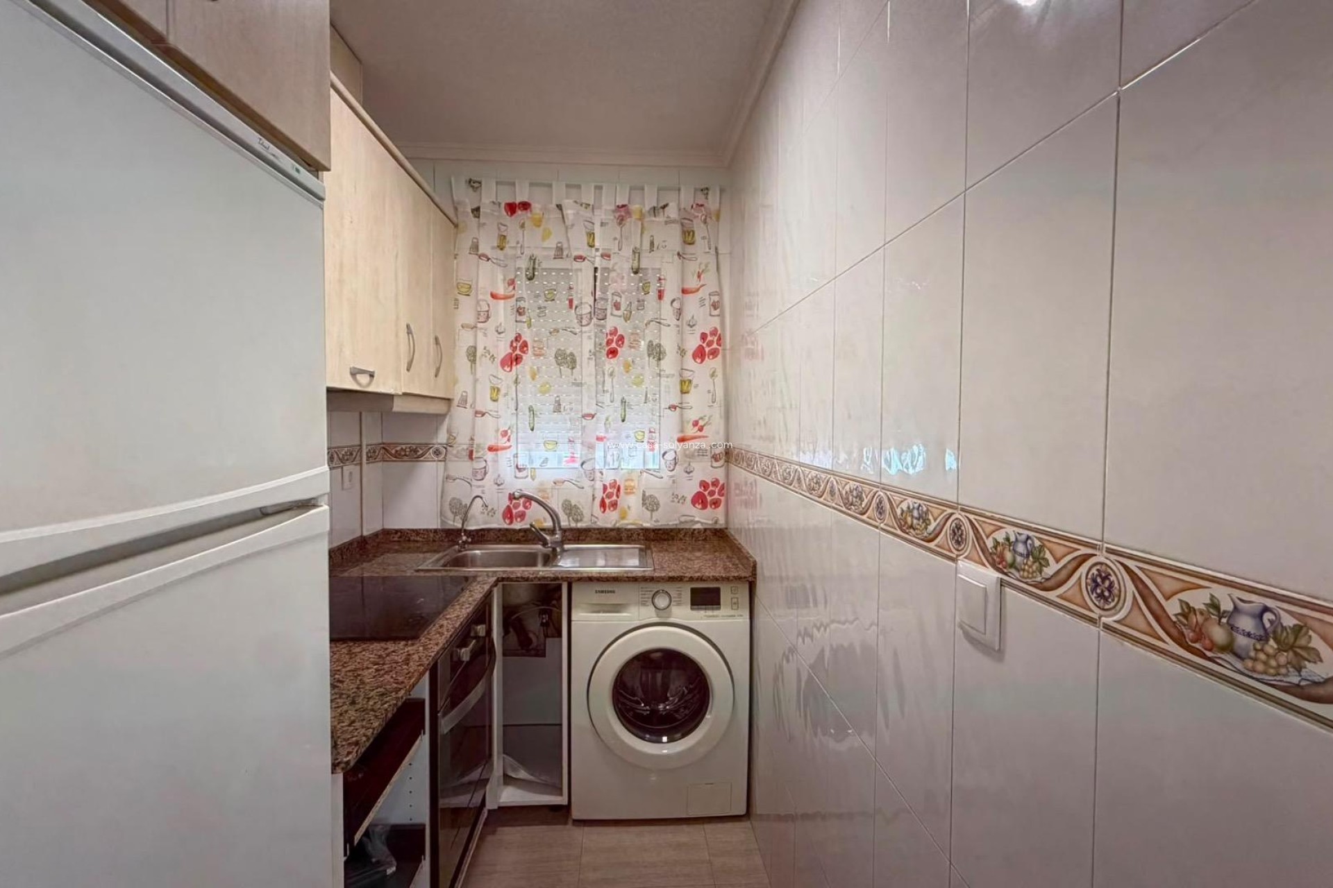 Resale - Apartment / flat - Torrevieja - Estacion Autobuses
