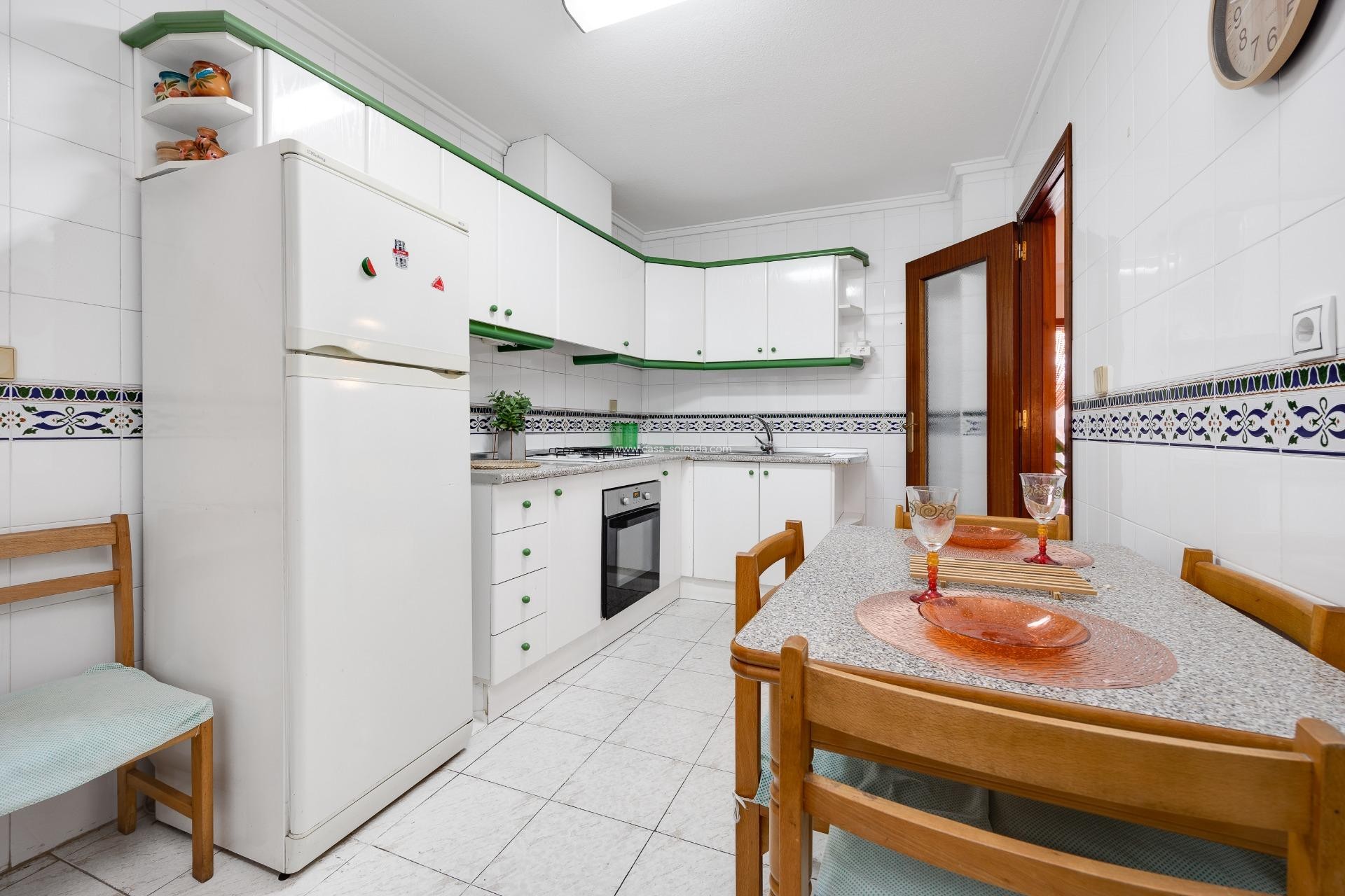Resale - Apartment / flat - Torrevieja - Estacion Autobuses