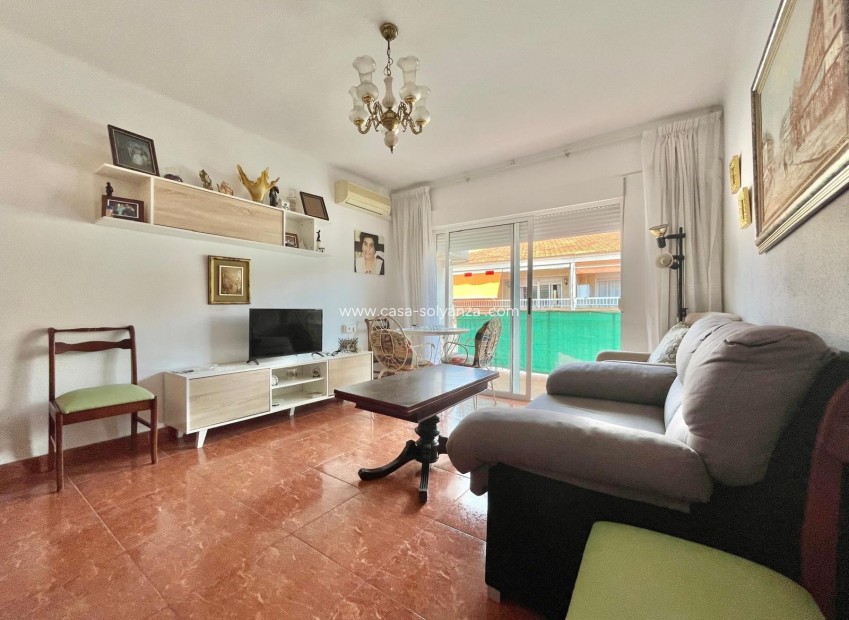 Resale - Apartment / flat - Torrevieja - Estacion Autobuses