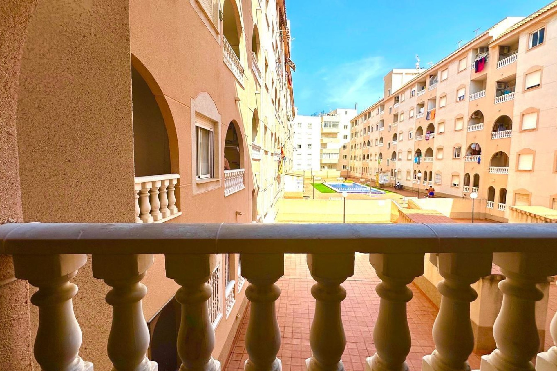Resale - Apartment / flat - Torrevieja - Estacion Autobuses