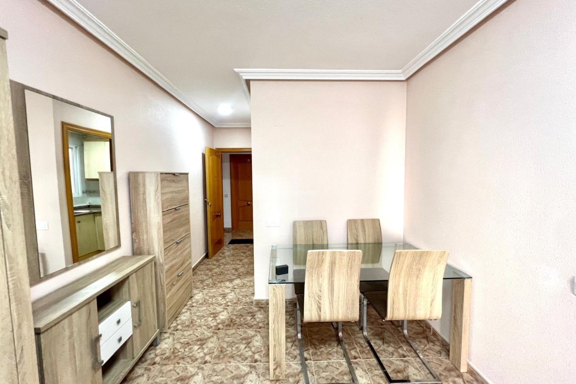 Resale - Apartment / flat - Torrevieja - Estacion Autobuses