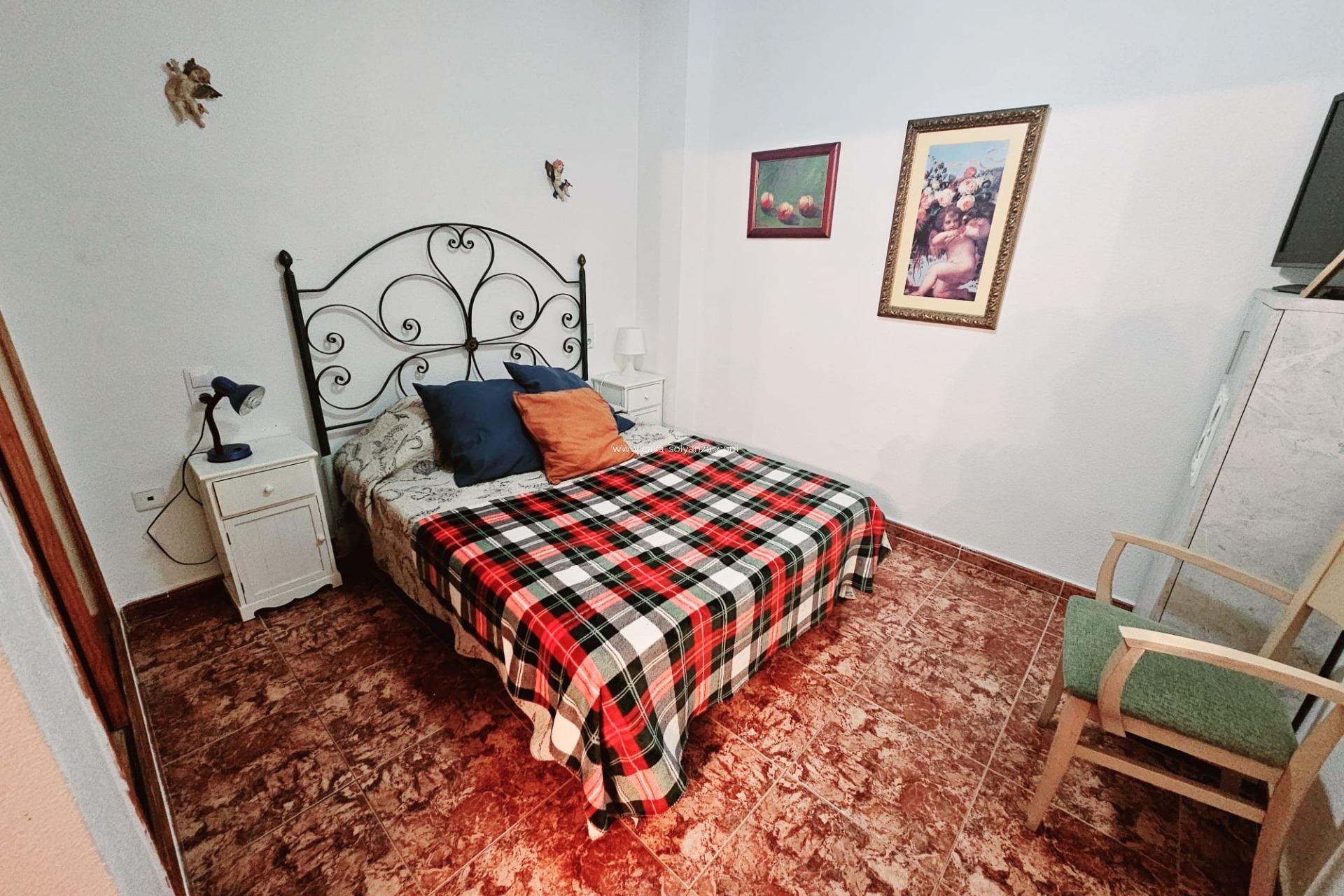 Resale - Apartment / flat - Torrevieja - Estacion Autobuses