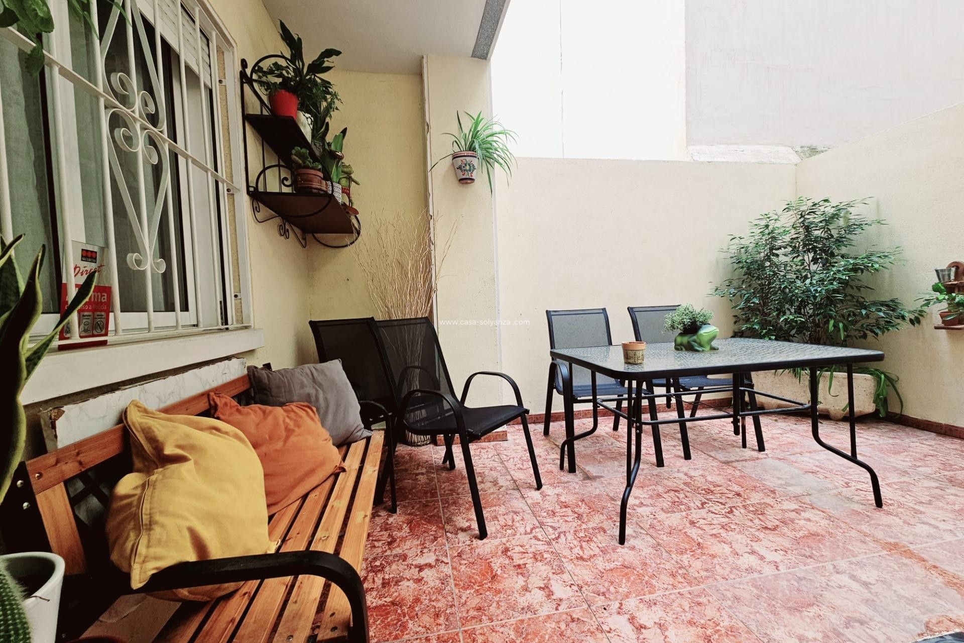 Resale - Apartment / flat - Torrevieja - Estacion Autobuses