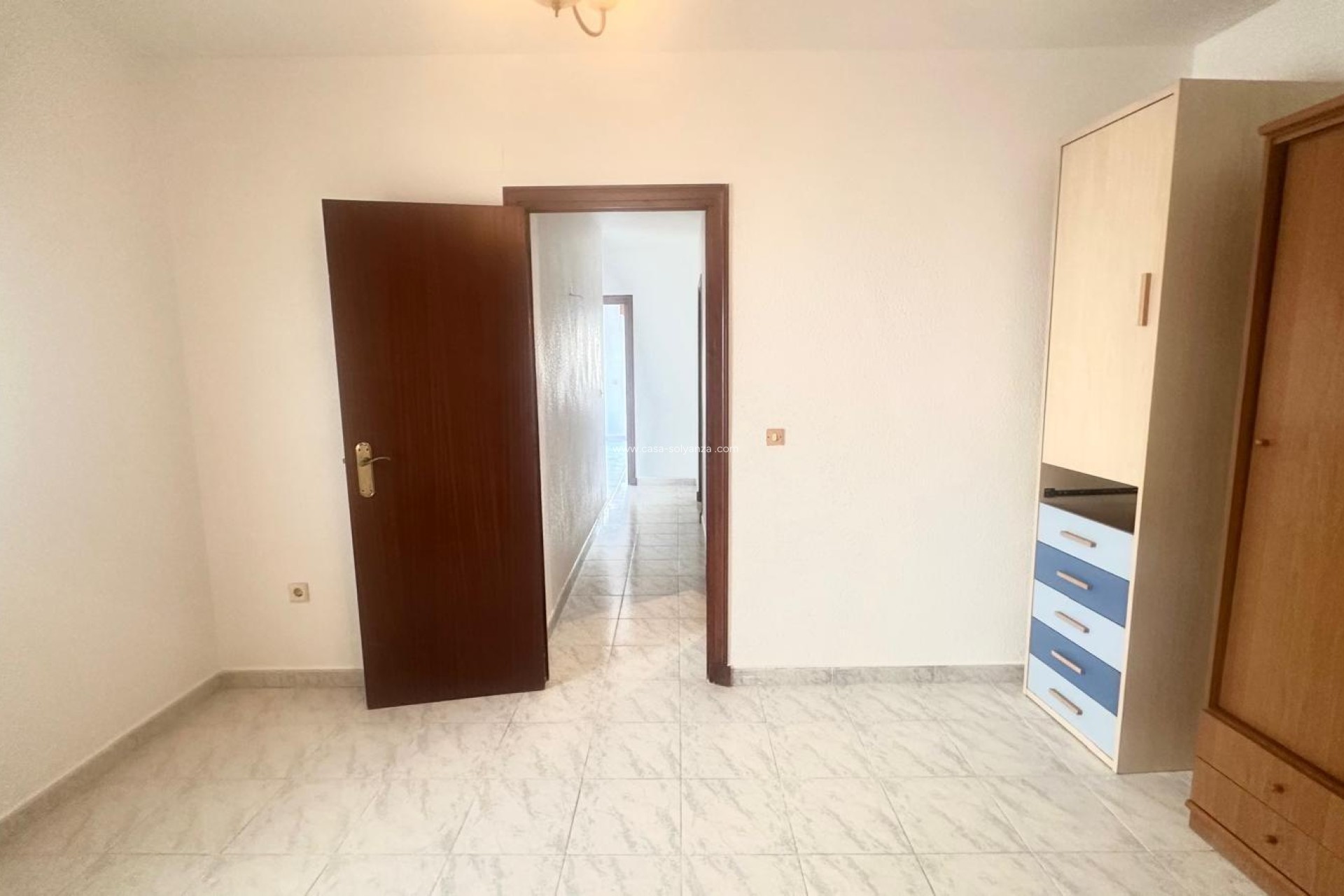 Resale - Apartment / flat - Torrevieja - Estacion Autobuses
