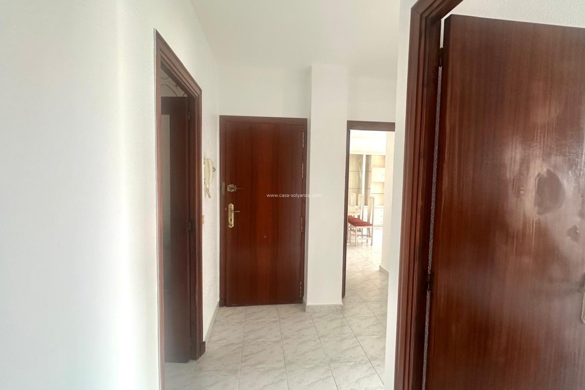 Resale - Apartment / flat - Torrevieja - Estacion Autobuses