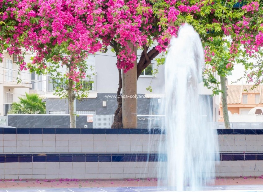 Resale - Apartment / flat - Torrevieja - Estacion Autobuses