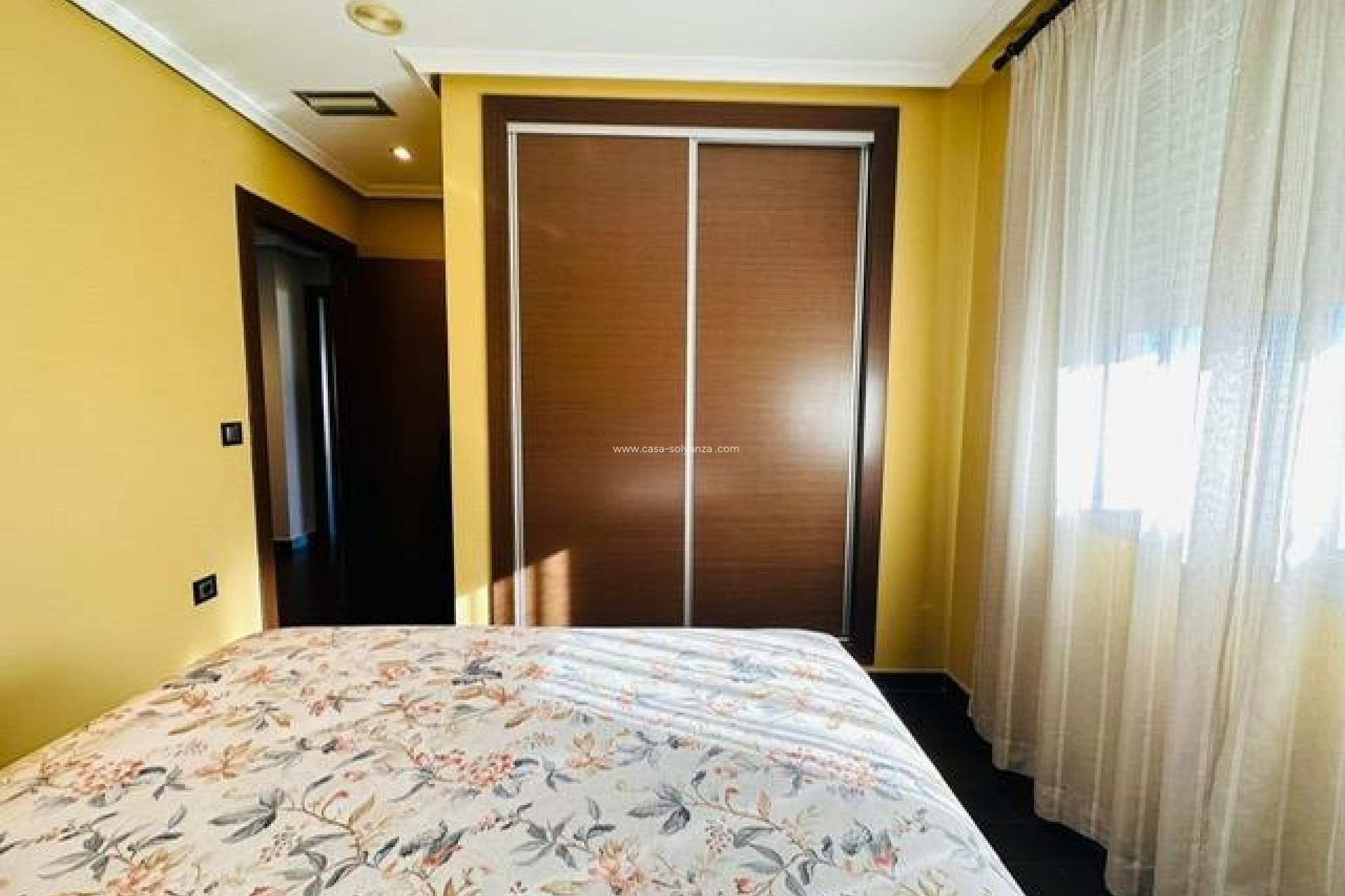 Resale - Apartment / flat - Torrevieja - Estacion Autobuses