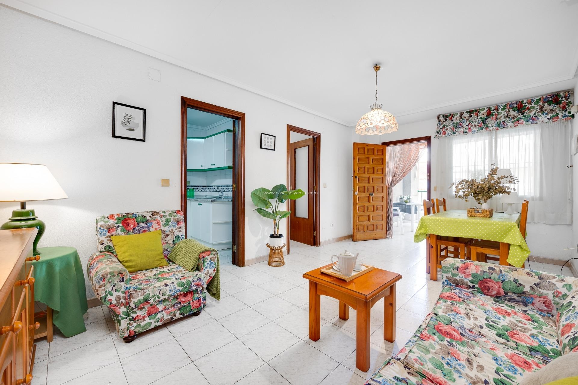 Resale - Apartment / flat - Torrevieja - Estacion Autobuses