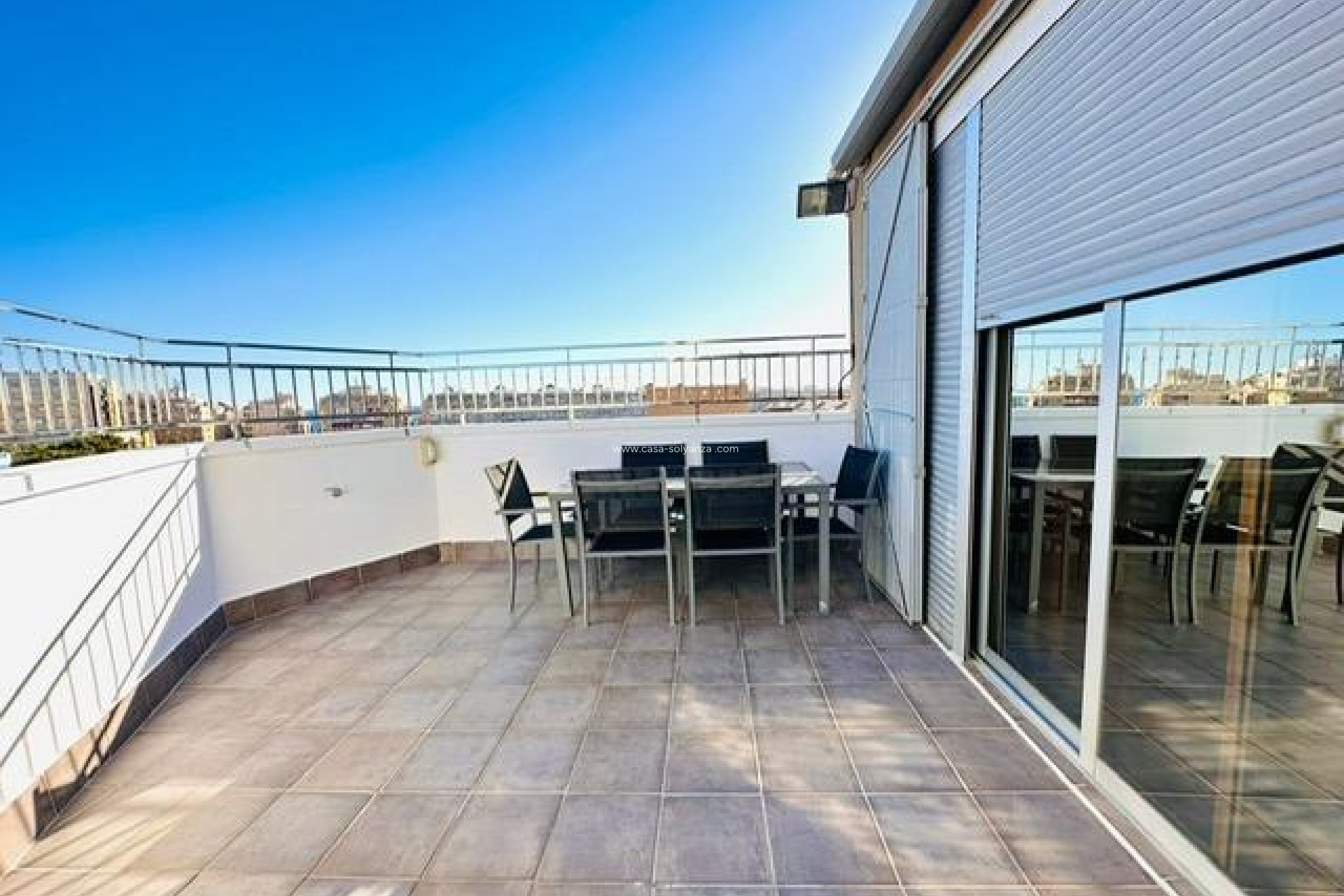 Resale - Apartment / flat - Torrevieja - Estacion Autobuses