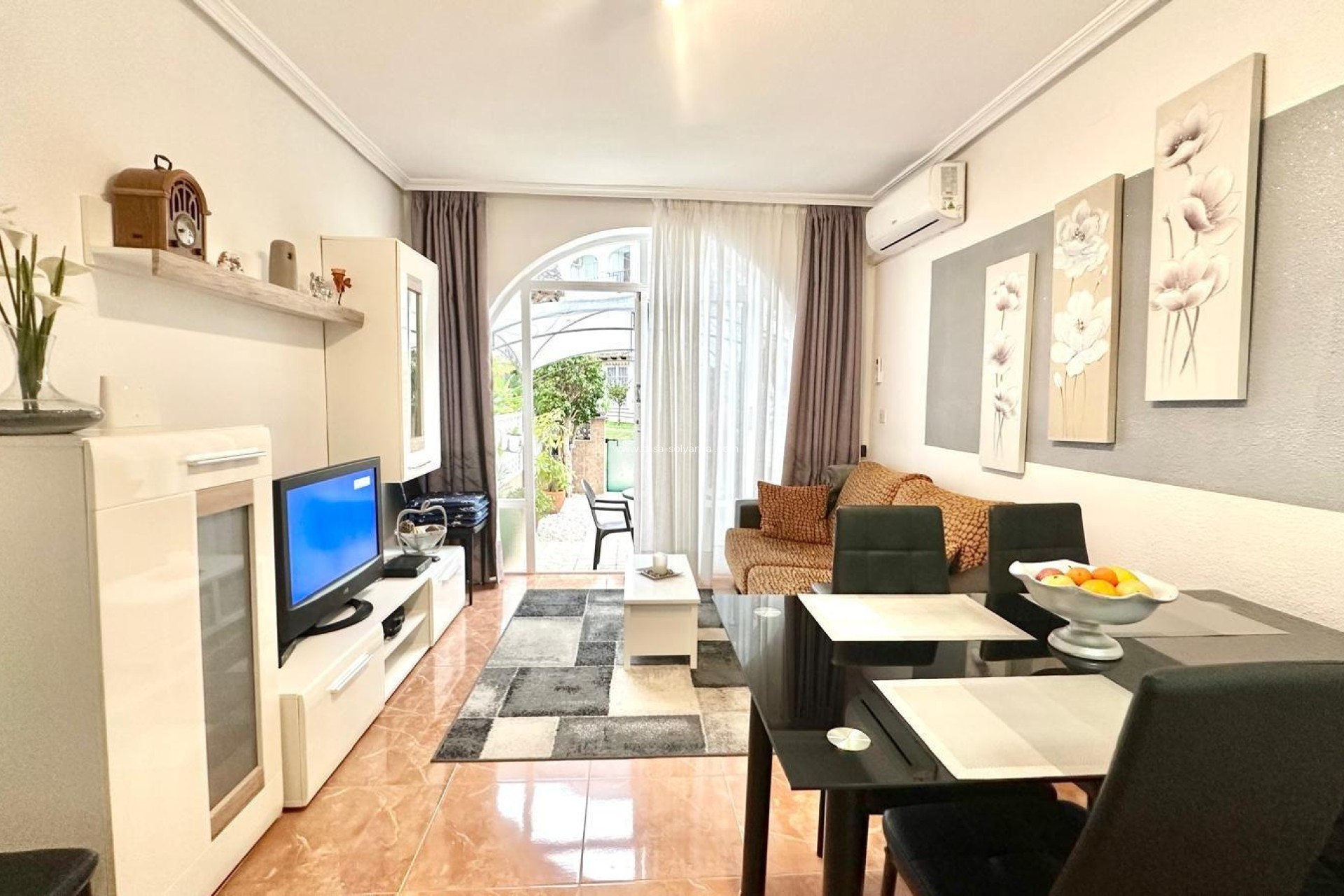 Resale - Apartment / flat - Torrevieja - Estacion Autobuses