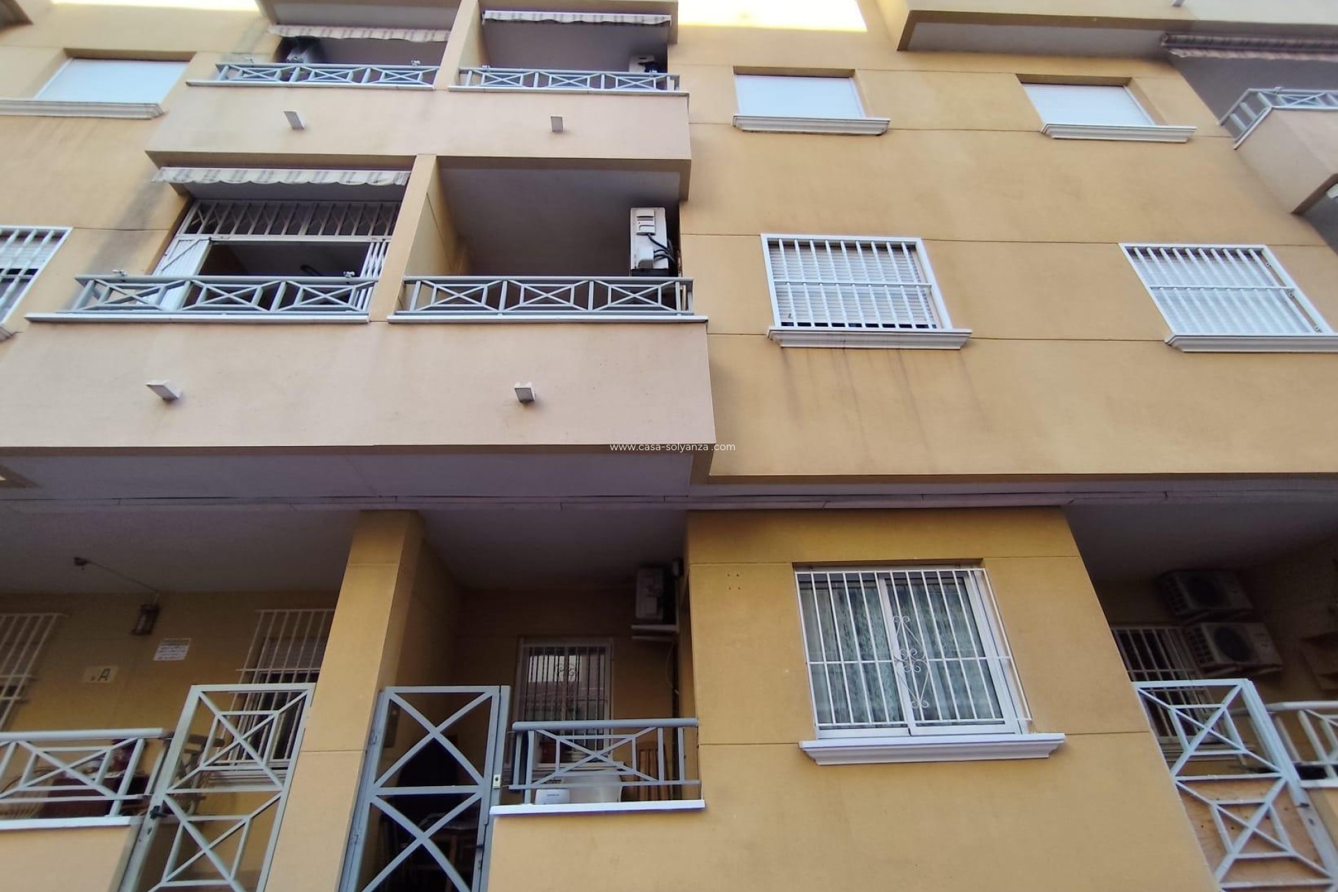 Resale - Apartment / flat - Torrevieja - Estacion Autobuses