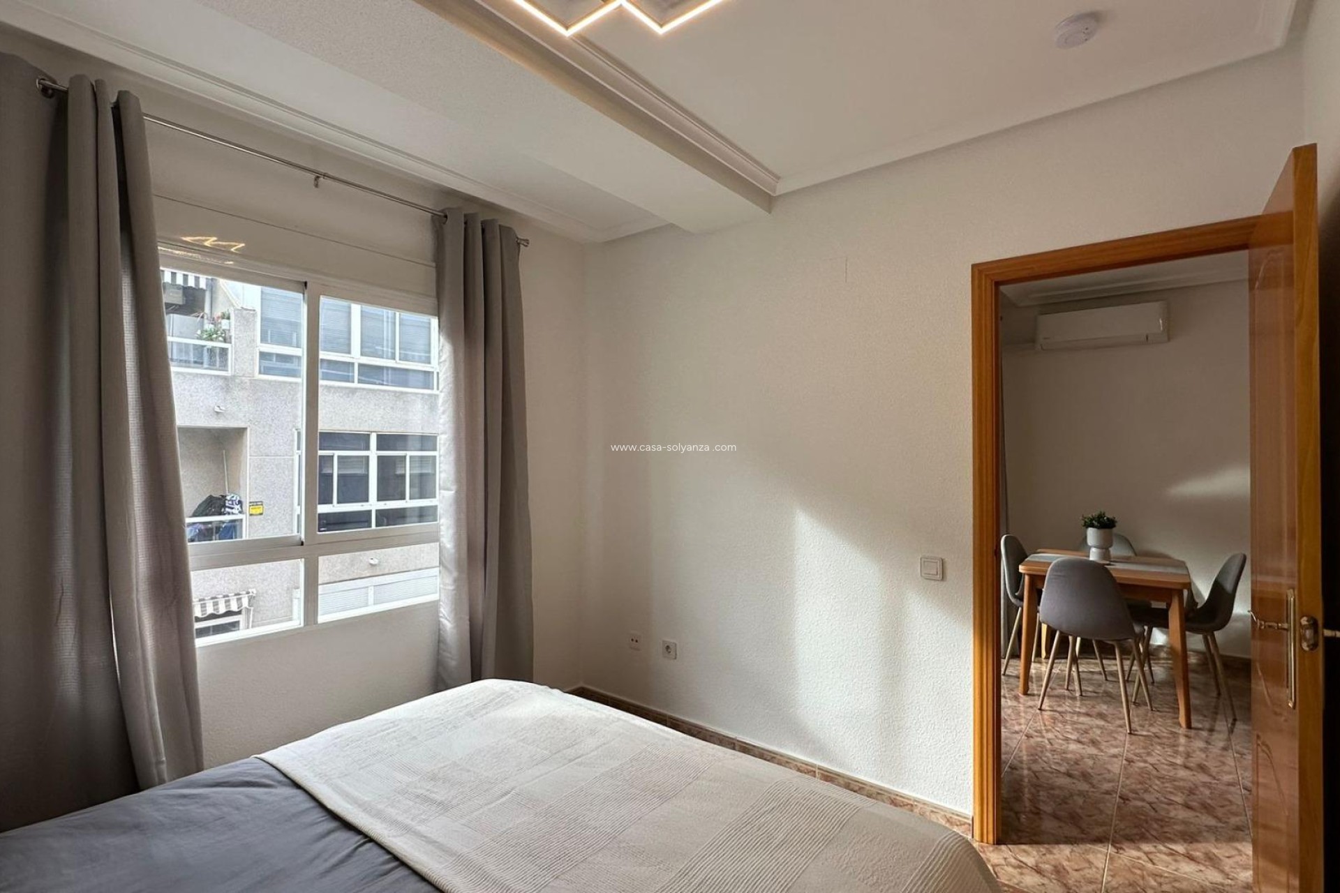 Resale - Apartment / flat - Torrevieja - Estacion Autobuses