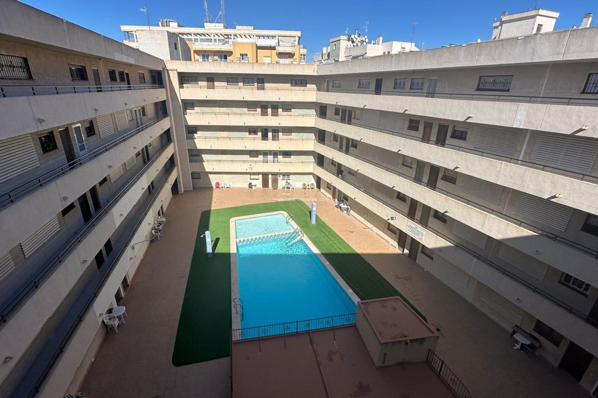 Resale - Apartment / flat - Torrevieja - Estacion Autobuses