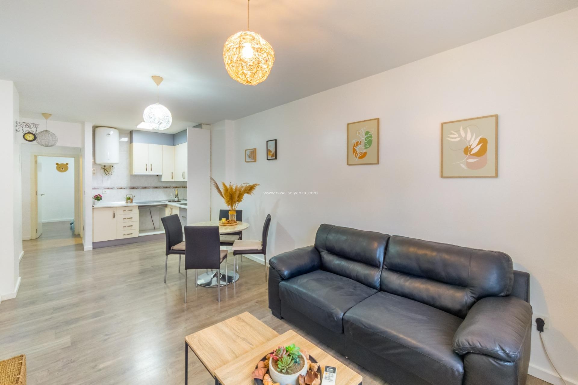 Resale - Apartment / flat - Torrevieja - Estacion Autobuses