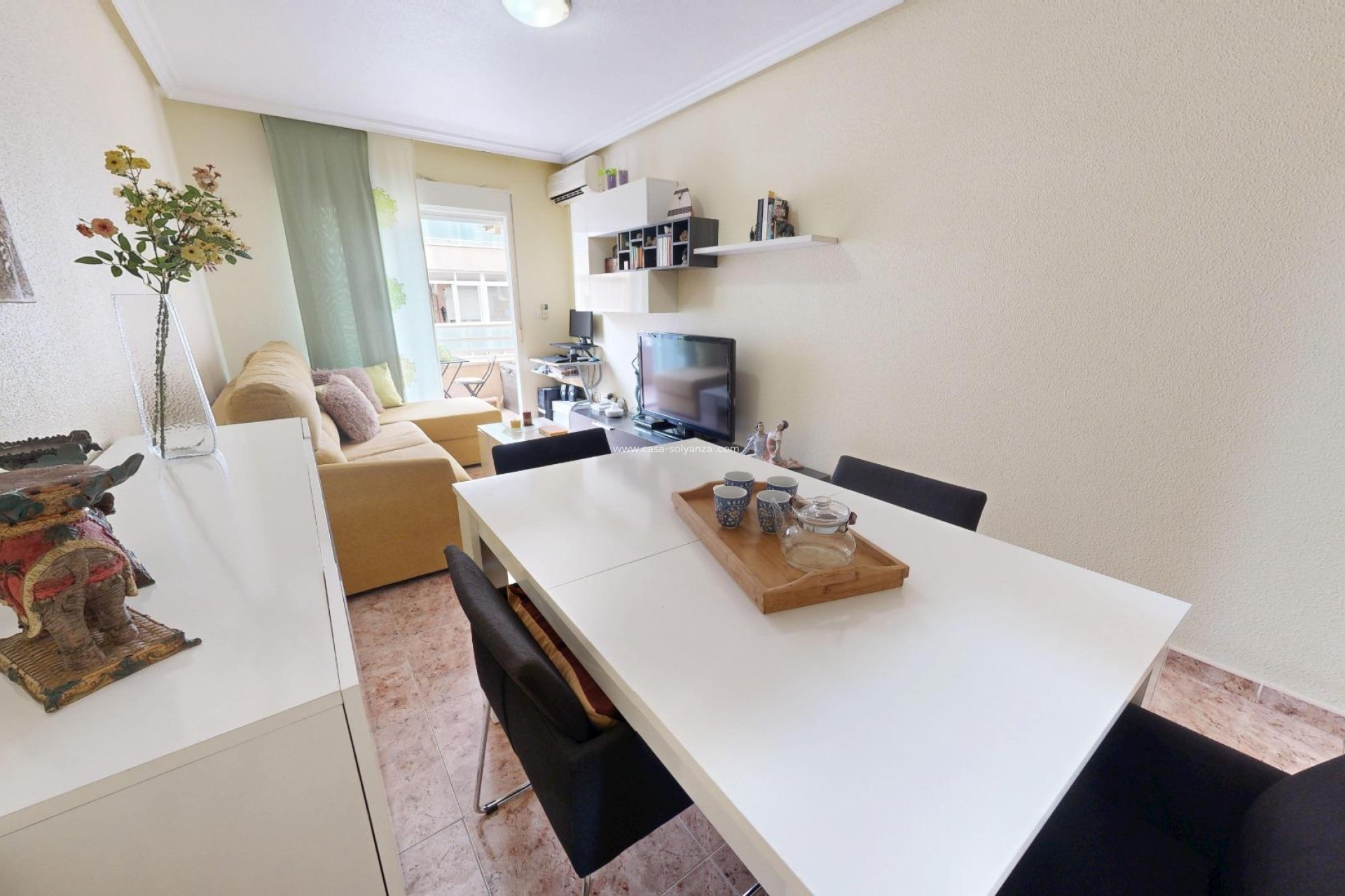 Resale - Apartment / flat - Torrevieja - Estacion Autobuses