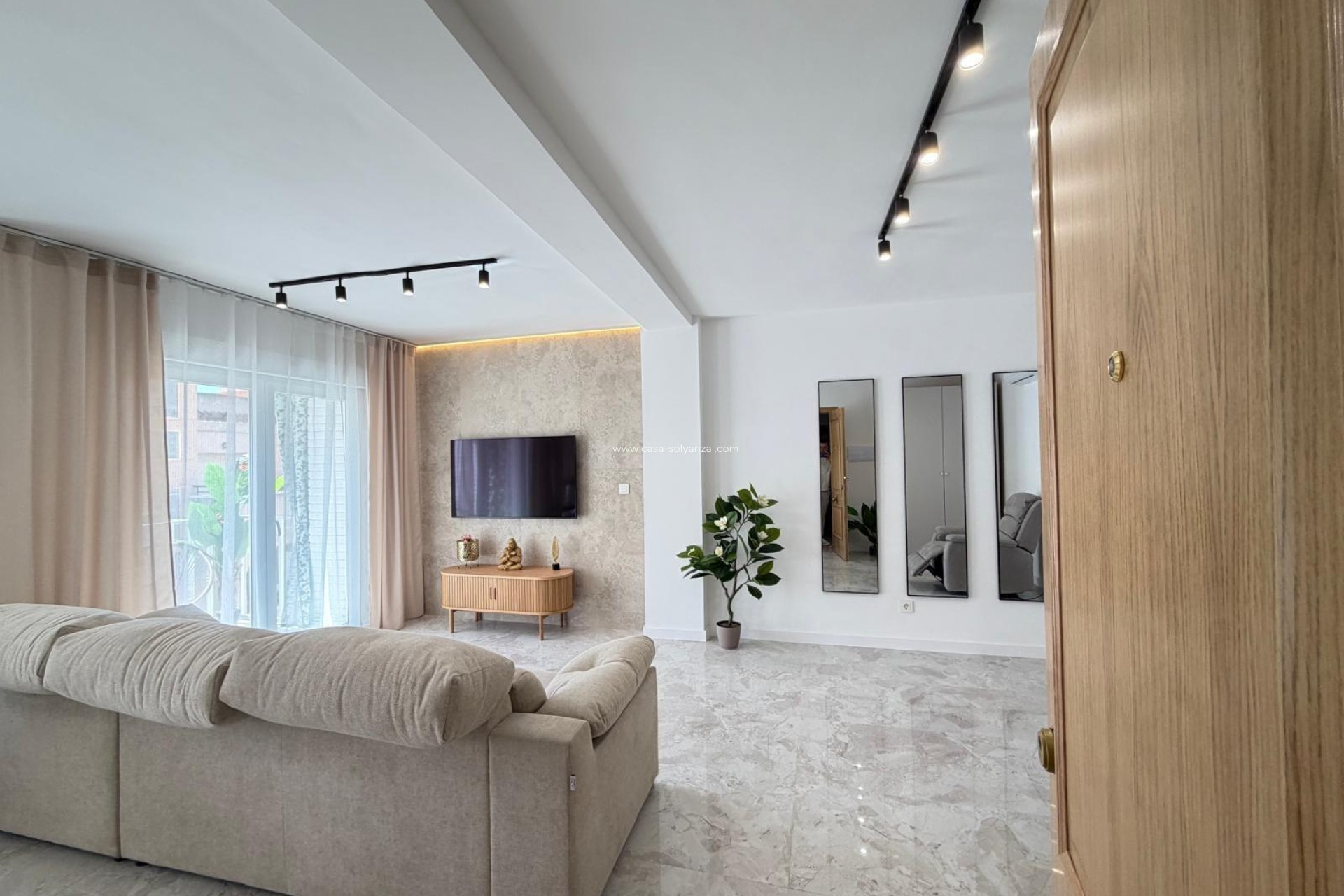 Resale - Apartment / flat - Torrevieja - Estacion Autobuses