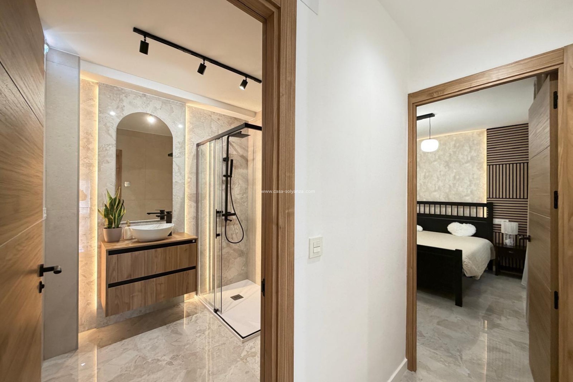 Resale - Apartment / flat - Torrevieja - Estacion Autobuses