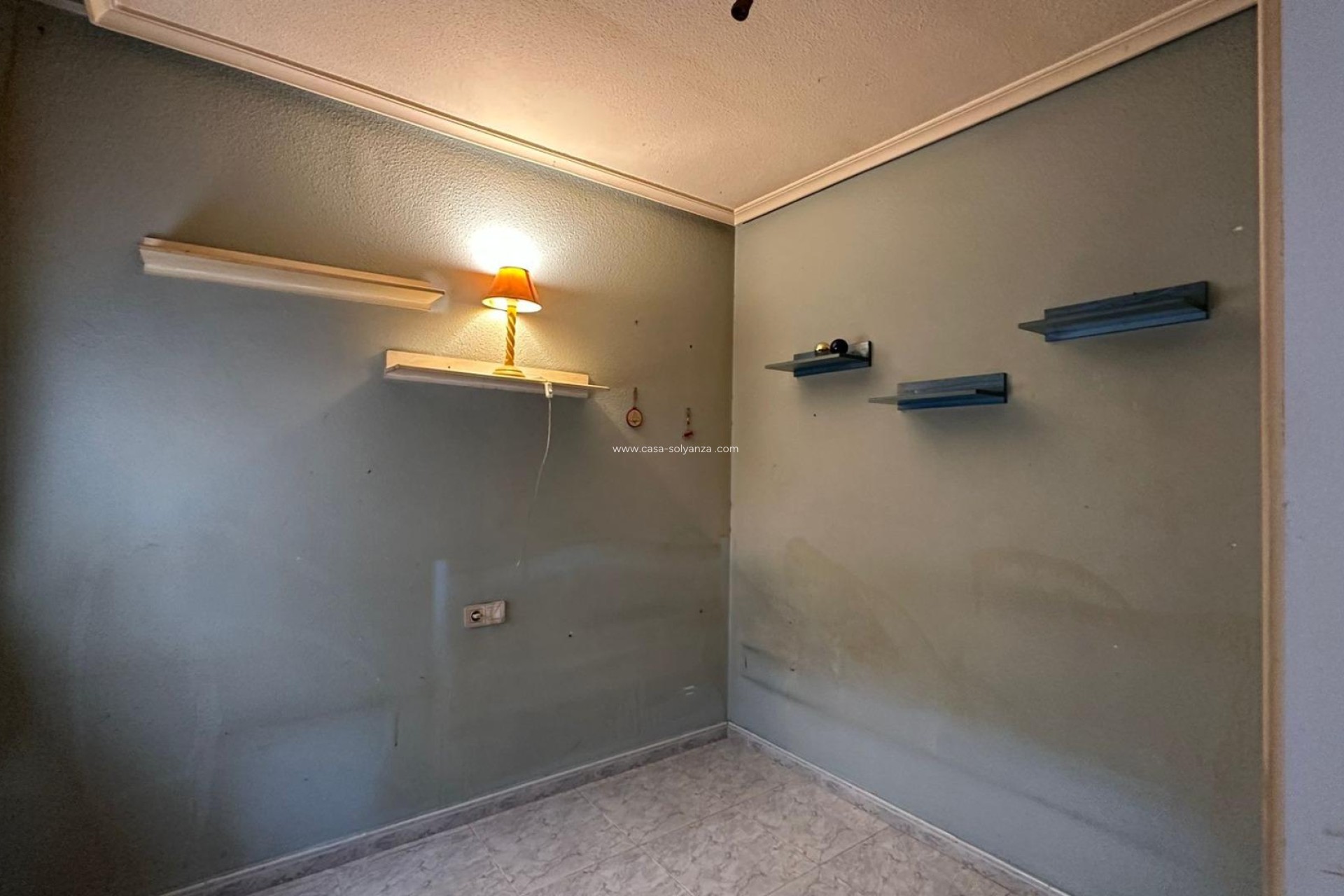 Resale - Apartment / flat - Torrevieja - Estacion Autobuses