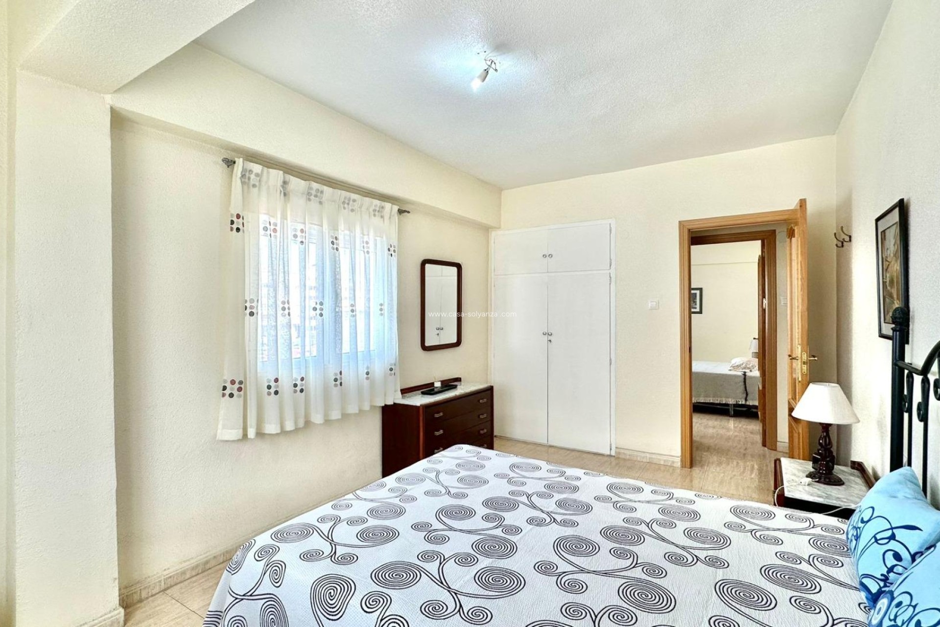 Resale - Apartment / flat - Torrevieja - Estacion Autobuses