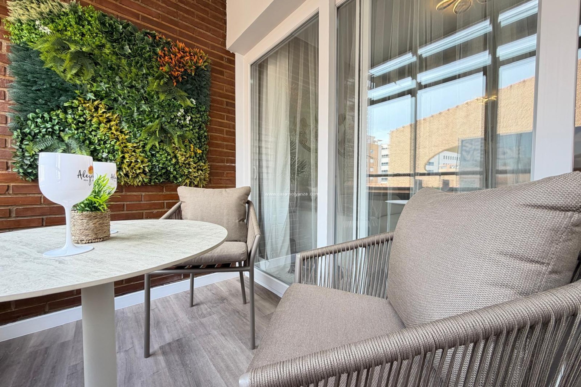 Resale - Apartment / flat - Torrevieja - Estacion Autobuses