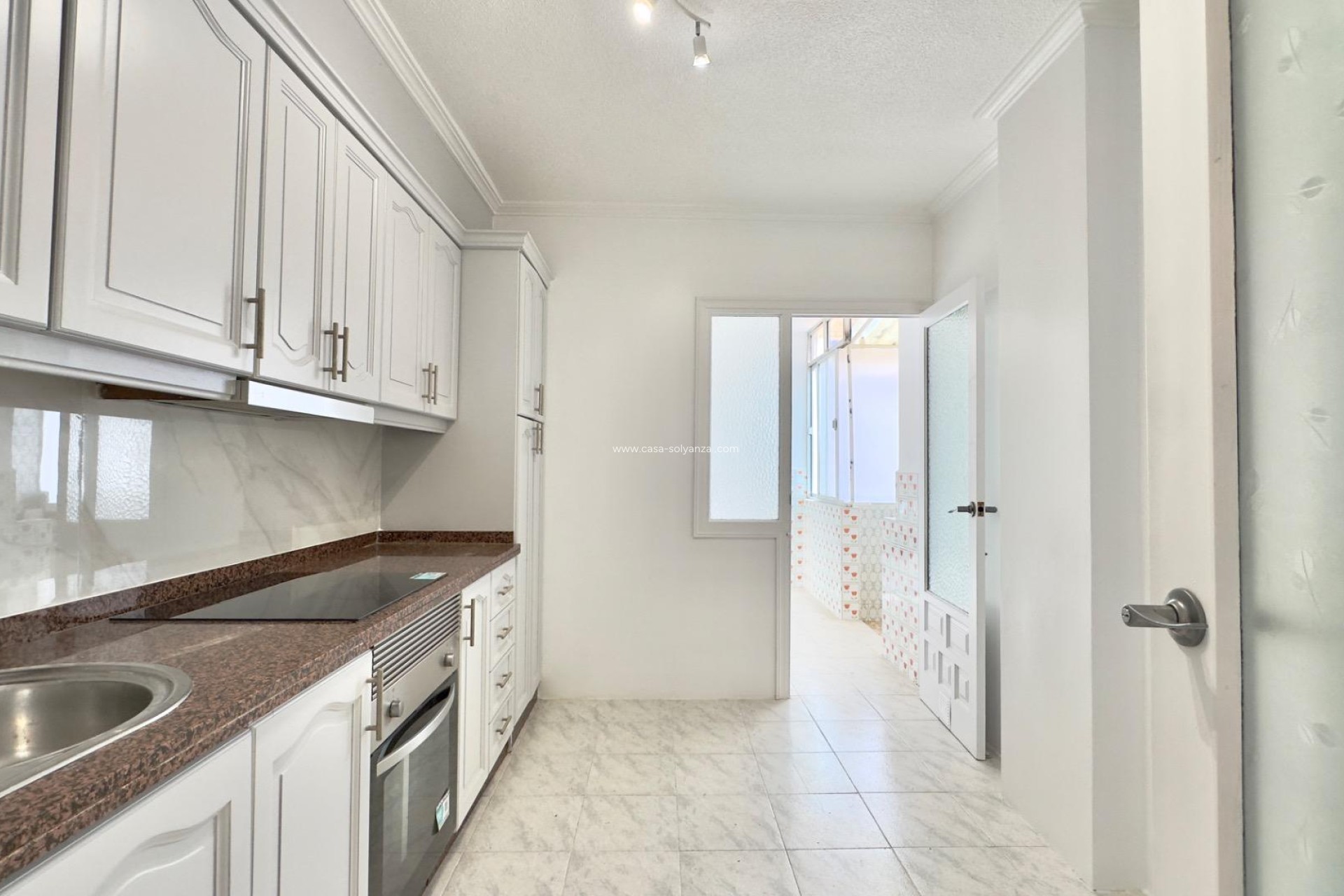 Resale - Apartment / flat - Torrevieja - Estacion Autobuses