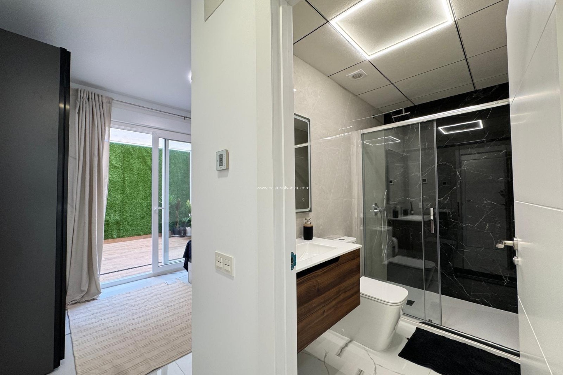 Resale - Apartment / flat - Torrevieja - Estacion Autobuses