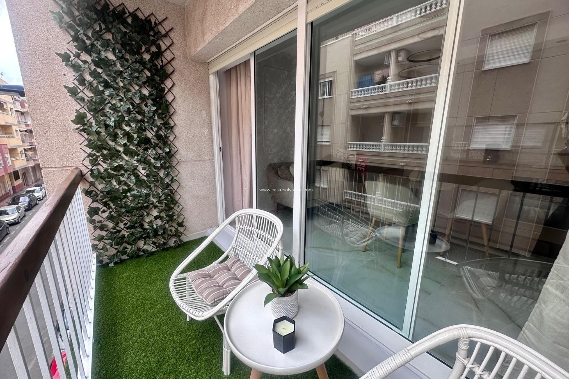 Resale - Apartment / flat - Torrevieja - Estacion Autobuses
