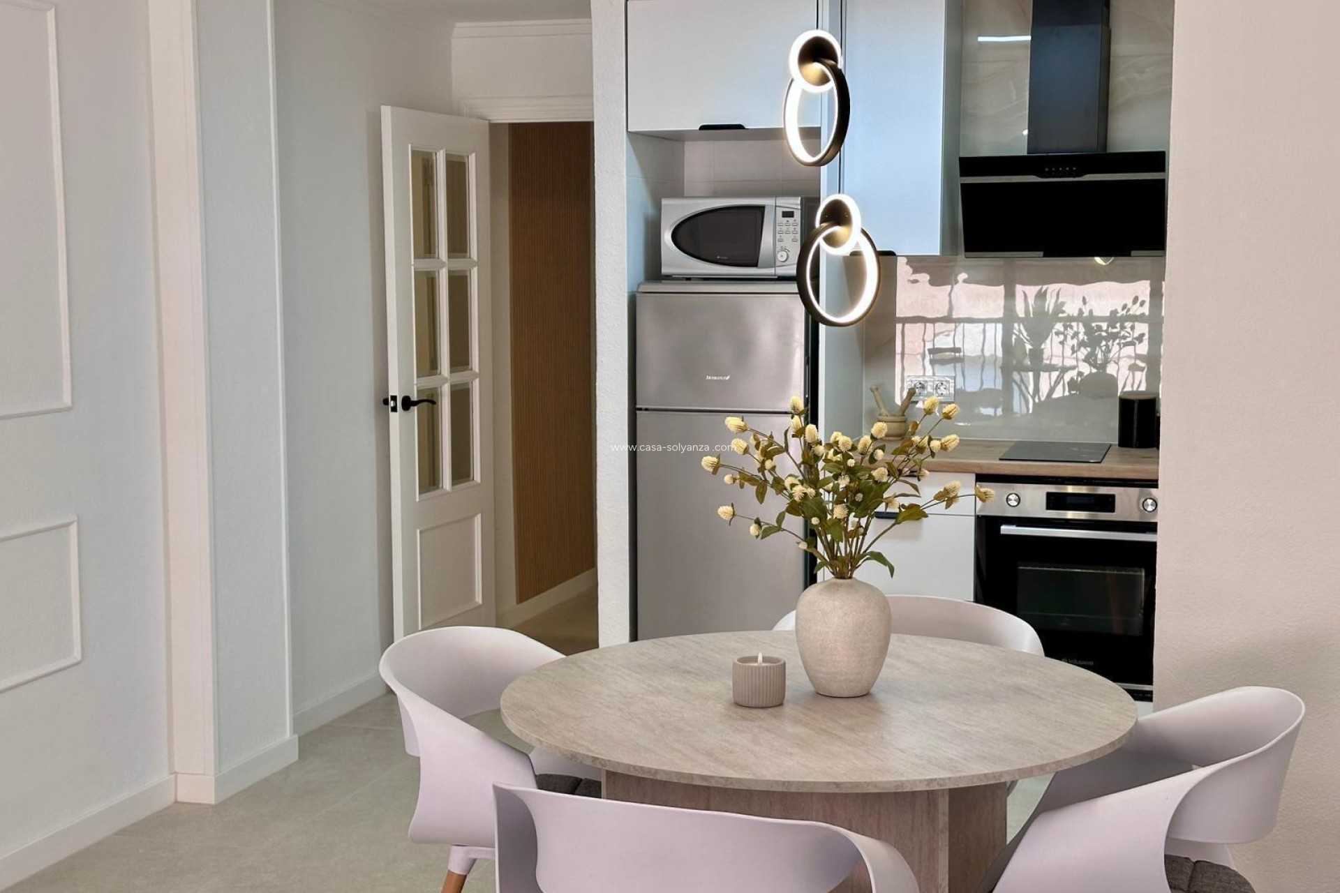 Resale - Apartment / flat - Torrevieja - Habaneras