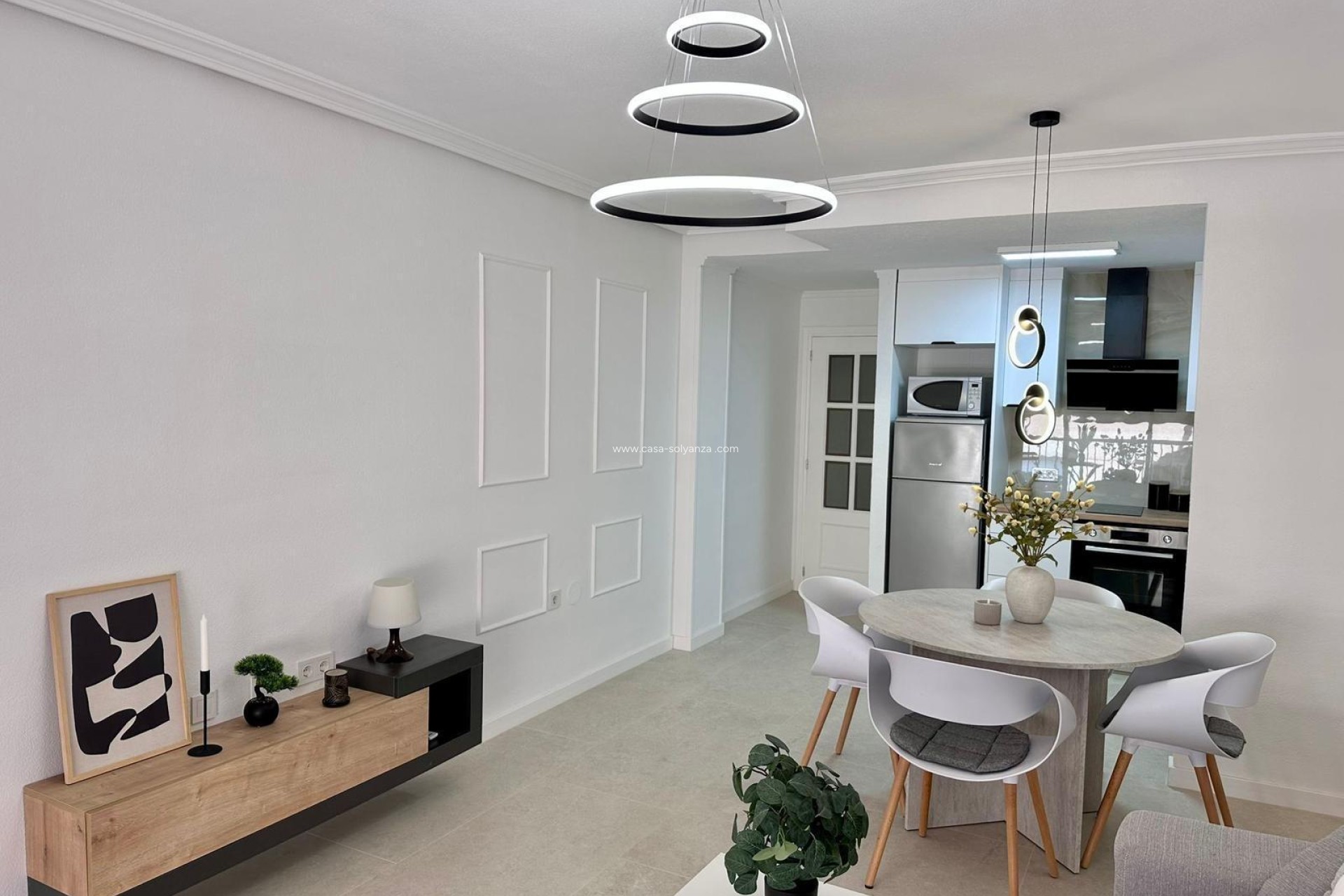 Resale - Apartment / flat - Torrevieja - Habaneras