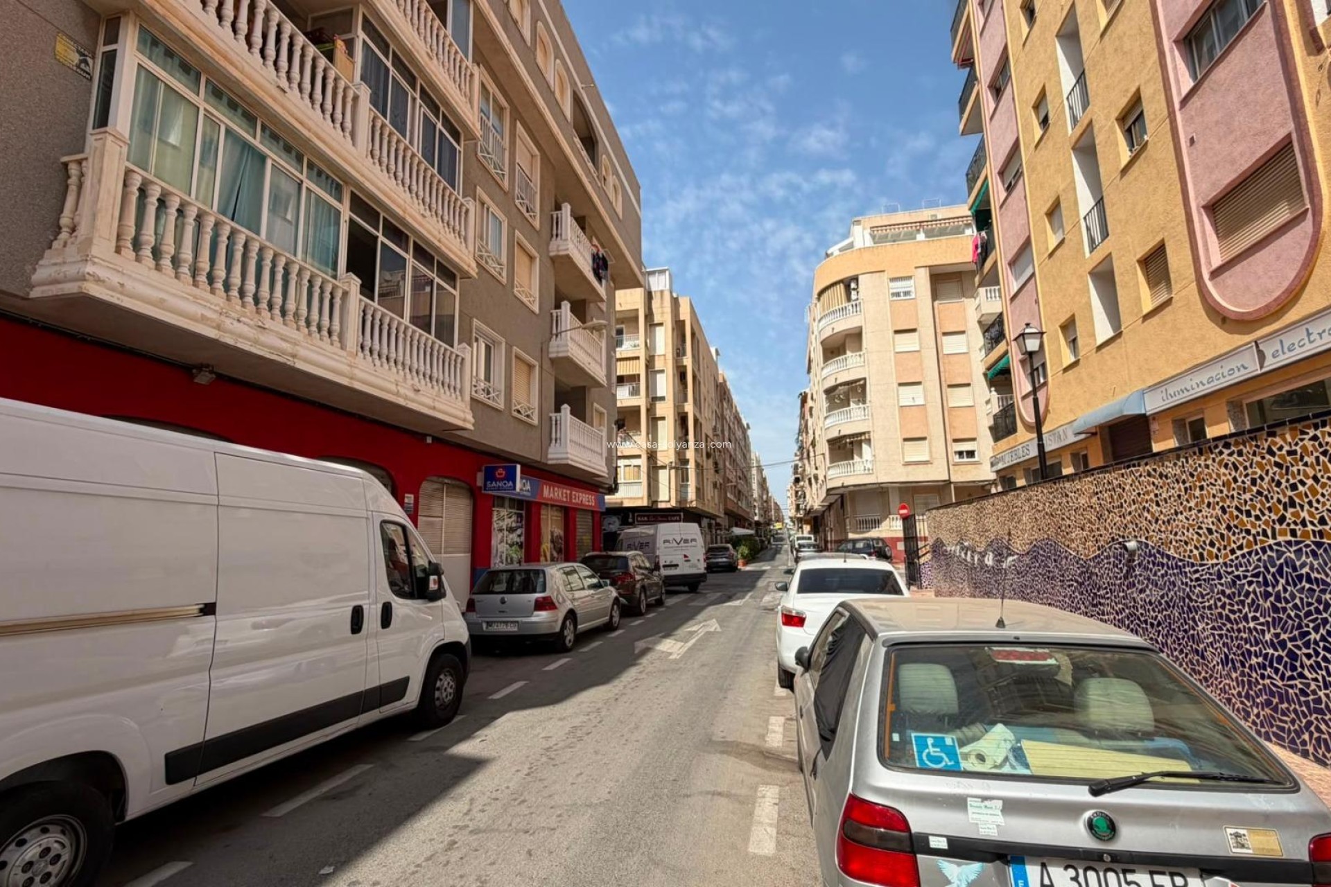 Resale - Apartment / flat - Torrevieja - Habaneras