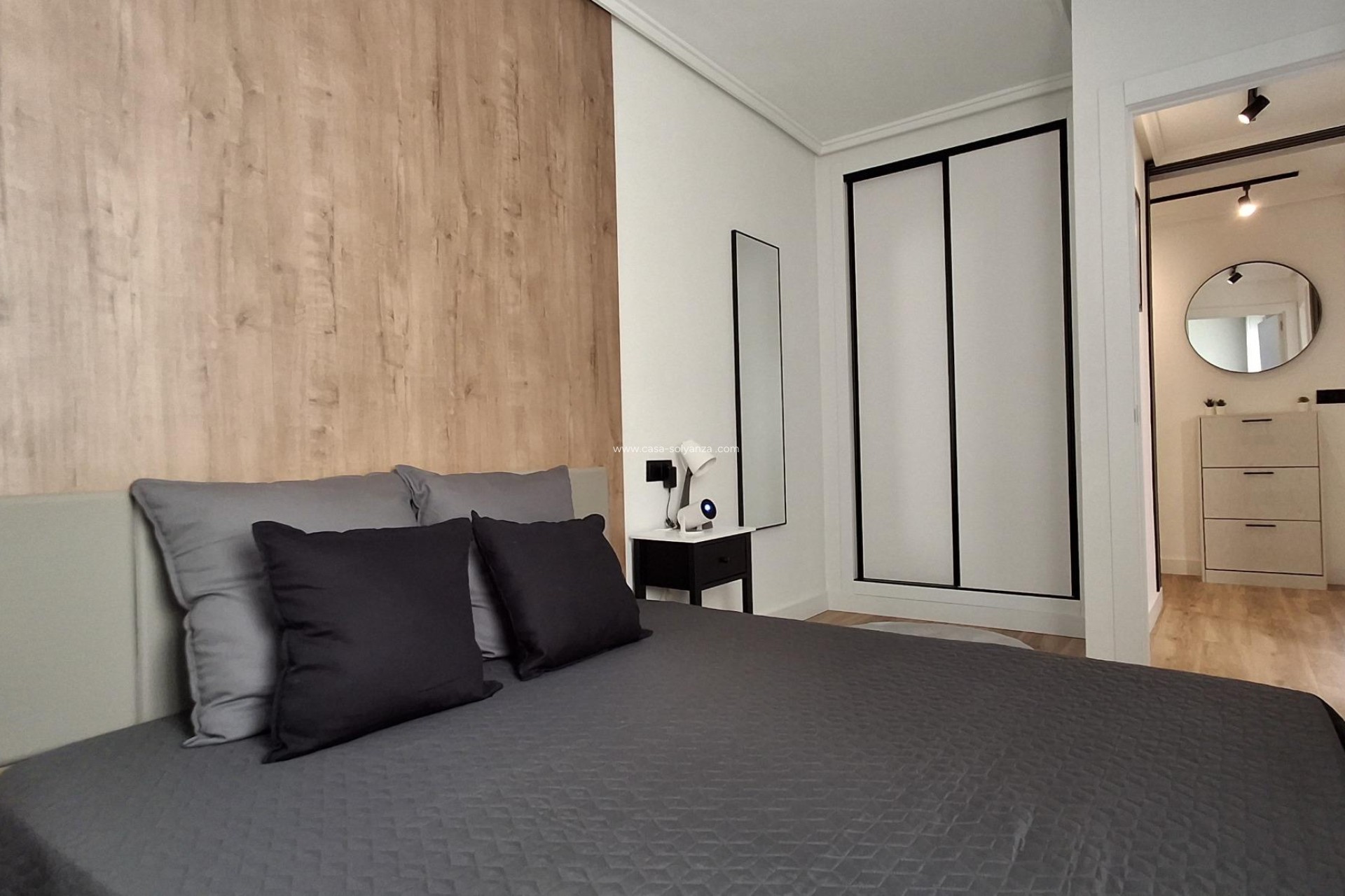 Resale - Apartment / flat - Torrevieja - Habaneras