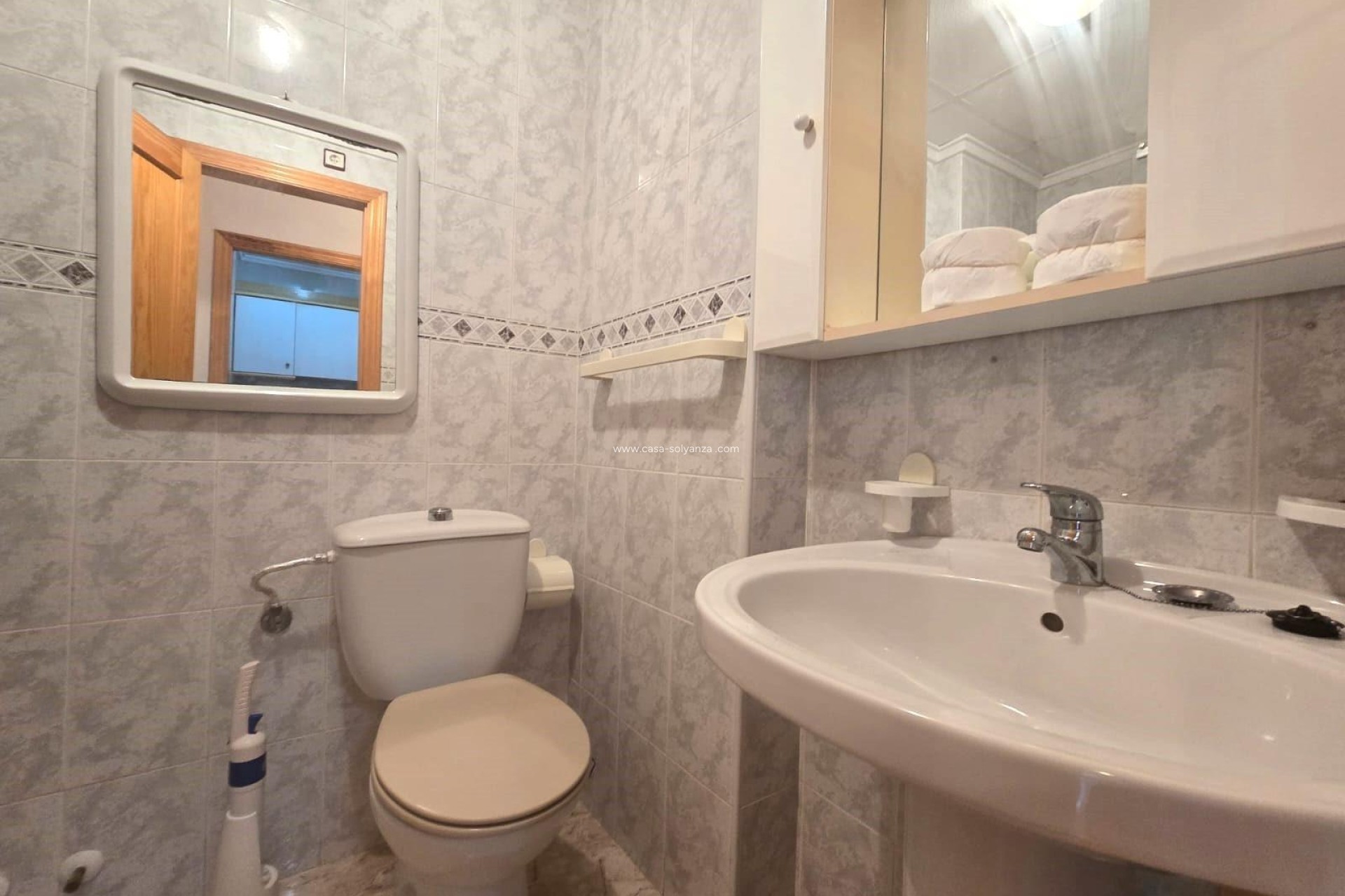 Resale - Apartment / flat - Torrevieja - Habaneras
