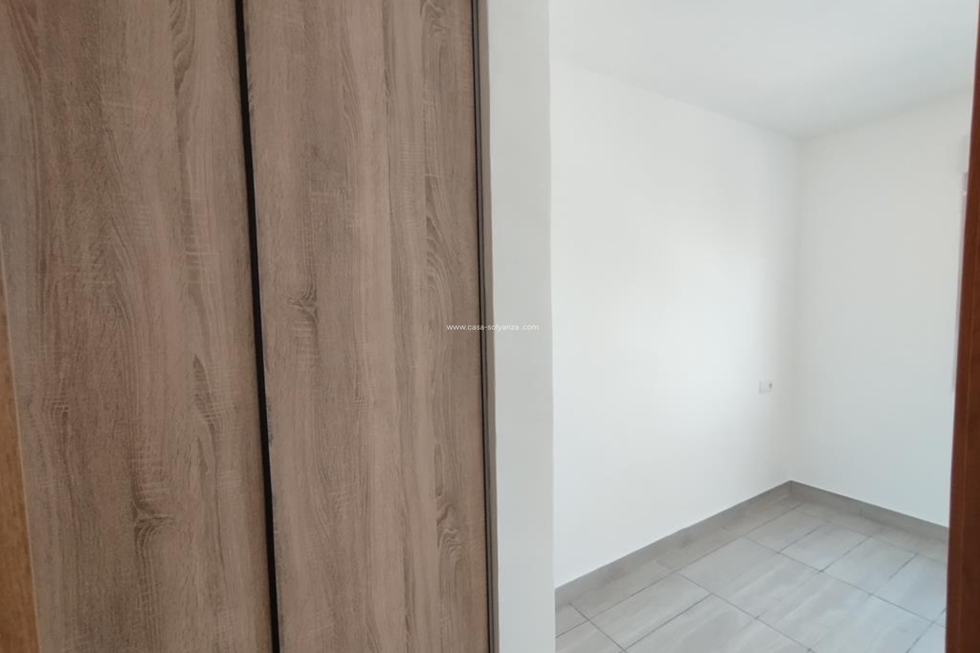 Resale - Apartment / flat - Torrevieja - Habaneras
