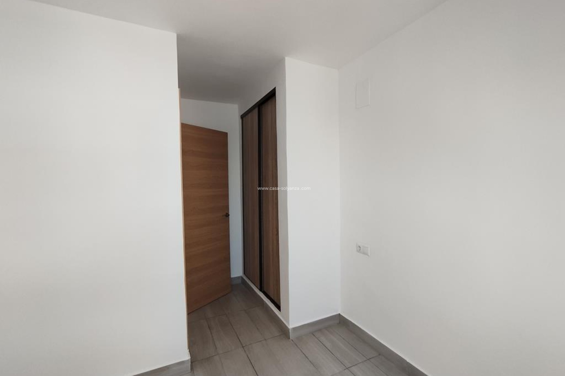 Resale - Apartment / flat - Torrevieja - Habaneras