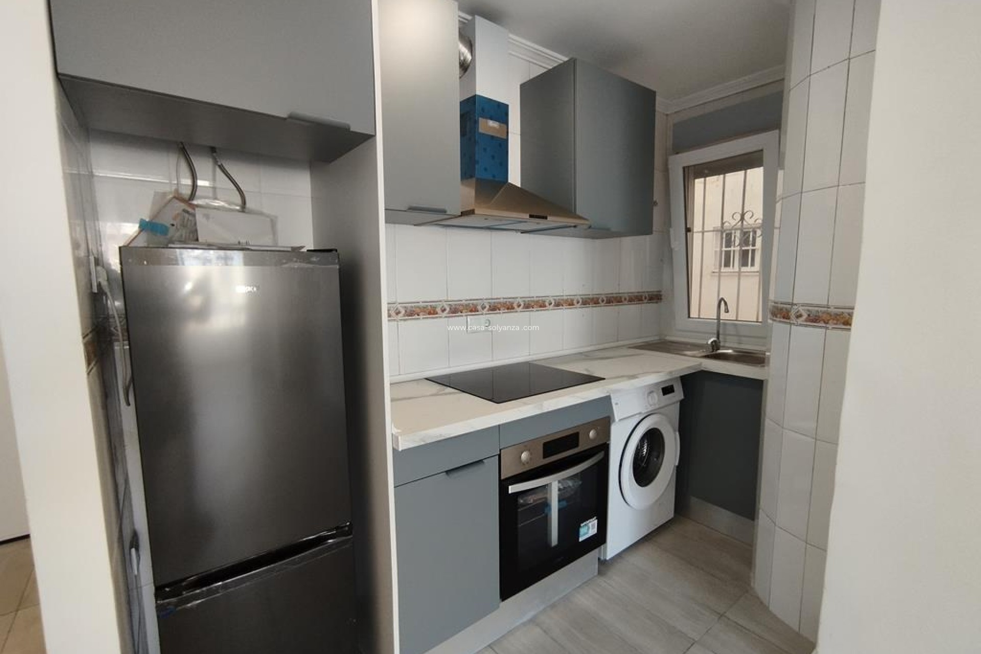 Resale - Apartment / flat - Torrevieja - Habaneras