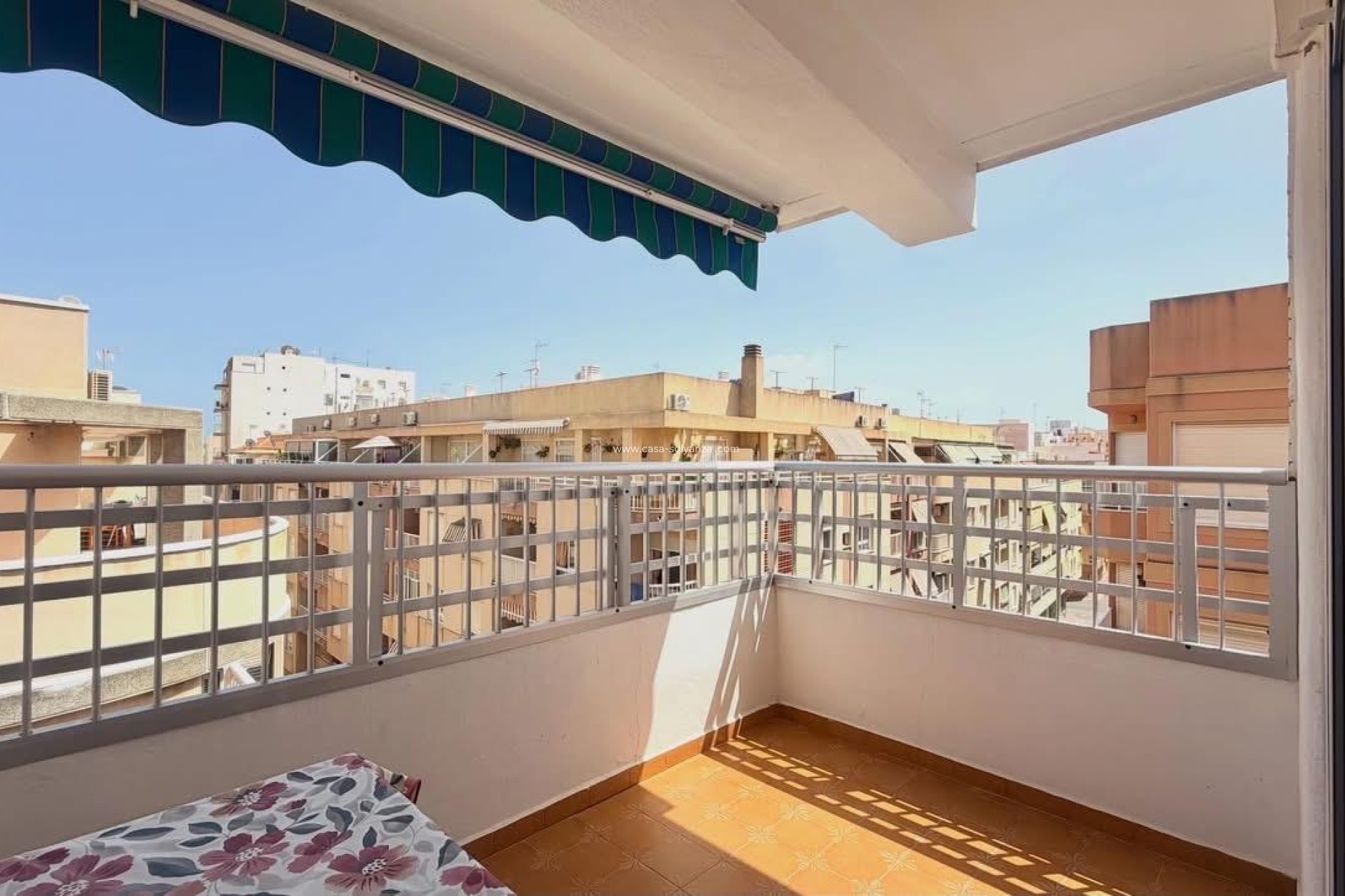 Resale - Apartment / flat - Torrevieja - Habaneras