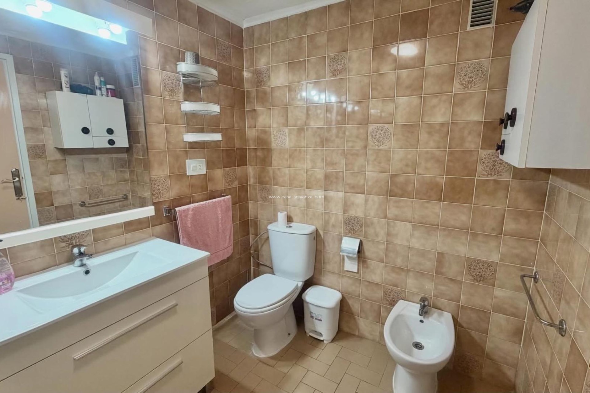 Resale - Apartment / flat - Torrevieja - Habaneras