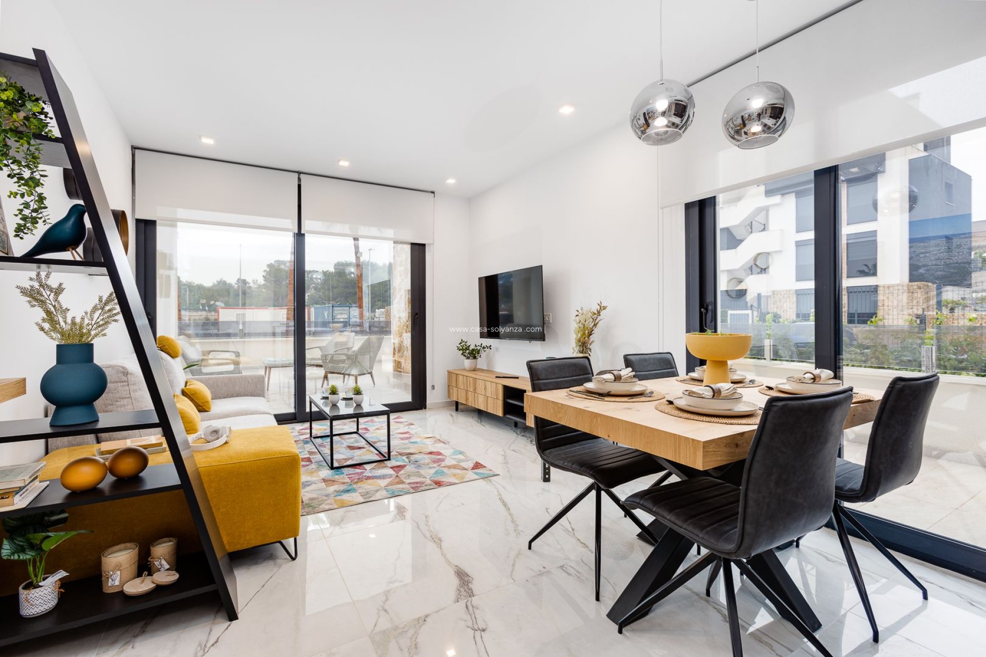 Resale - Apartment / flat - Torrevieja - Habaneras
