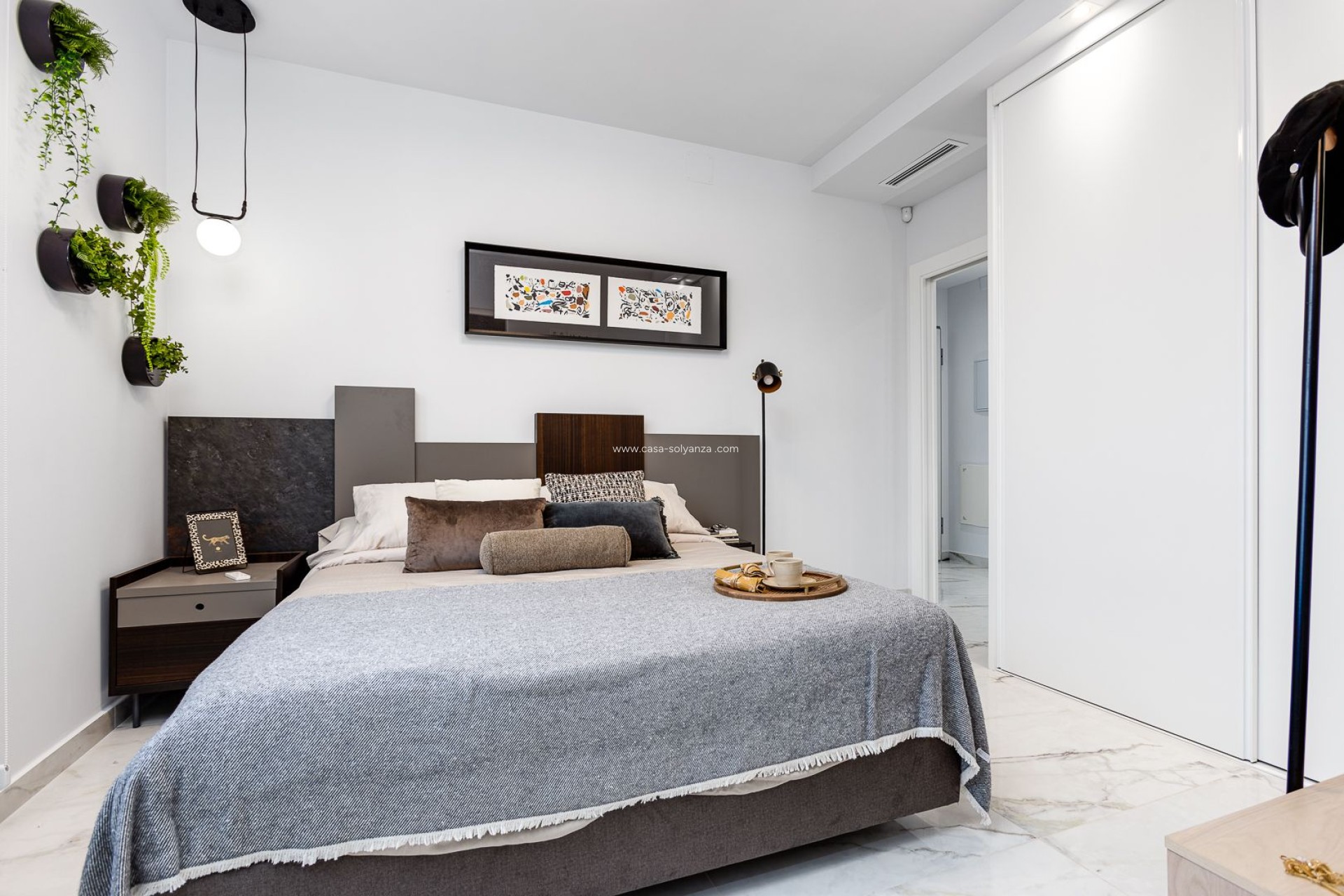 Resale - Apartment / flat - Torrevieja - Habaneras