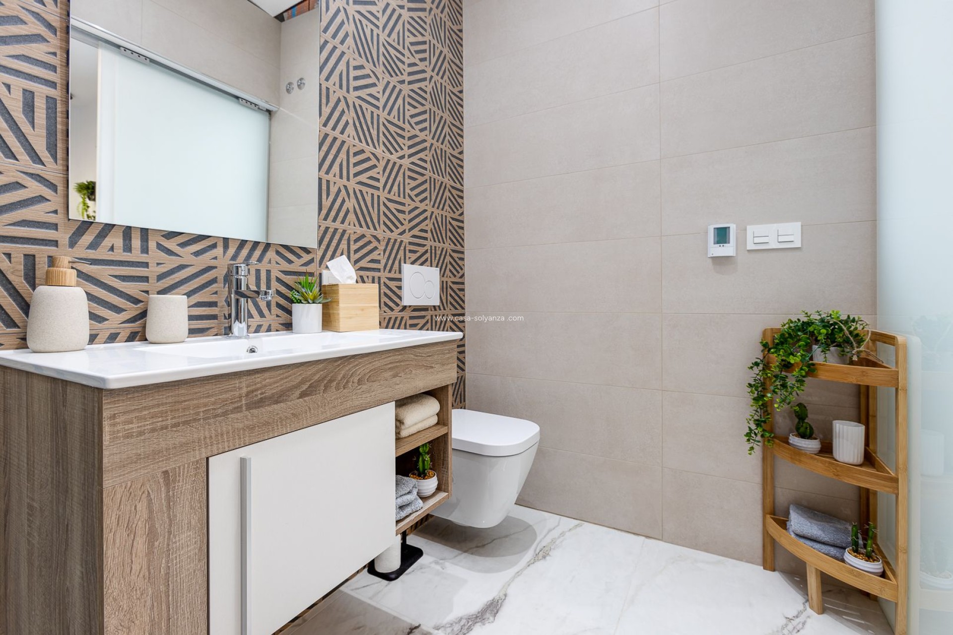 Resale - Apartment / flat - Torrevieja - Habaneras