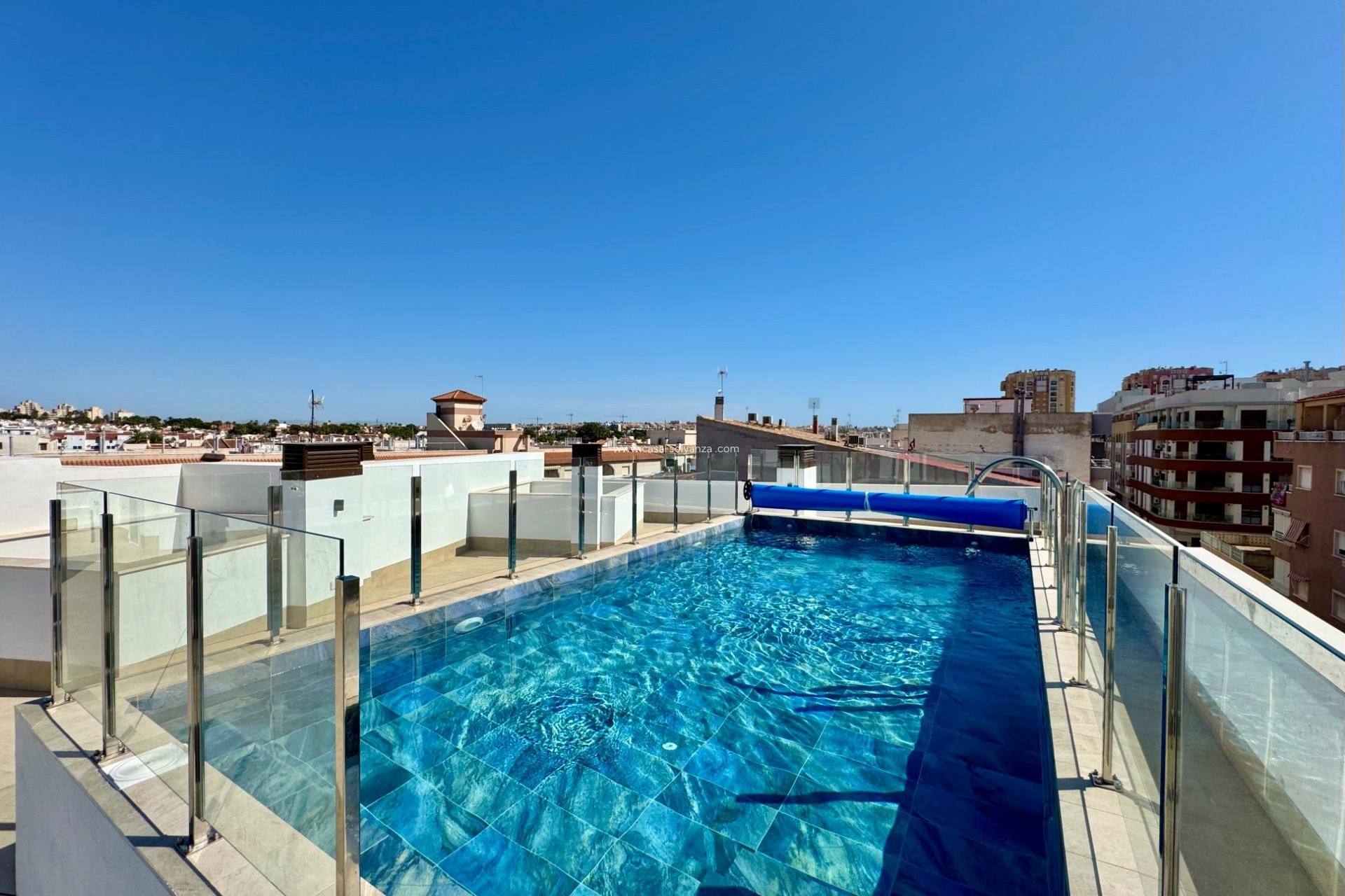 Resale - Apartment / flat - Torrevieja - Habaneras