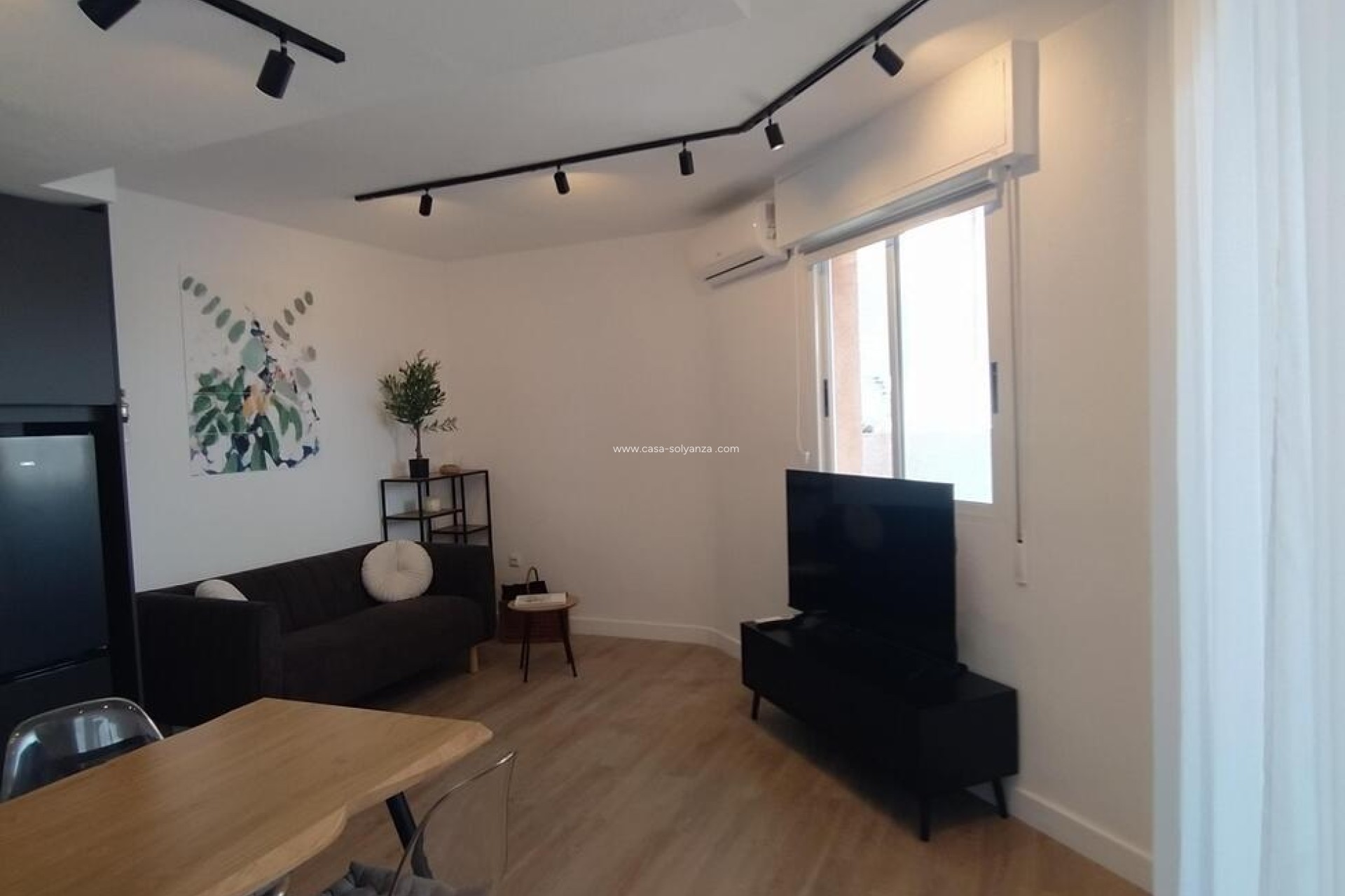 Resale - Apartment / flat - Torrevieja - Habaneras