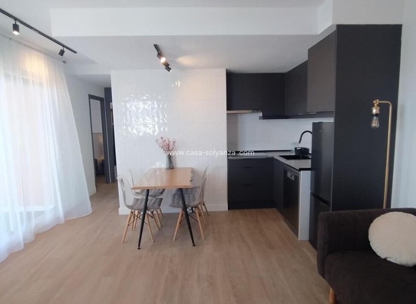 Resale - Apartment / flat - Torrevieja - Habaneras