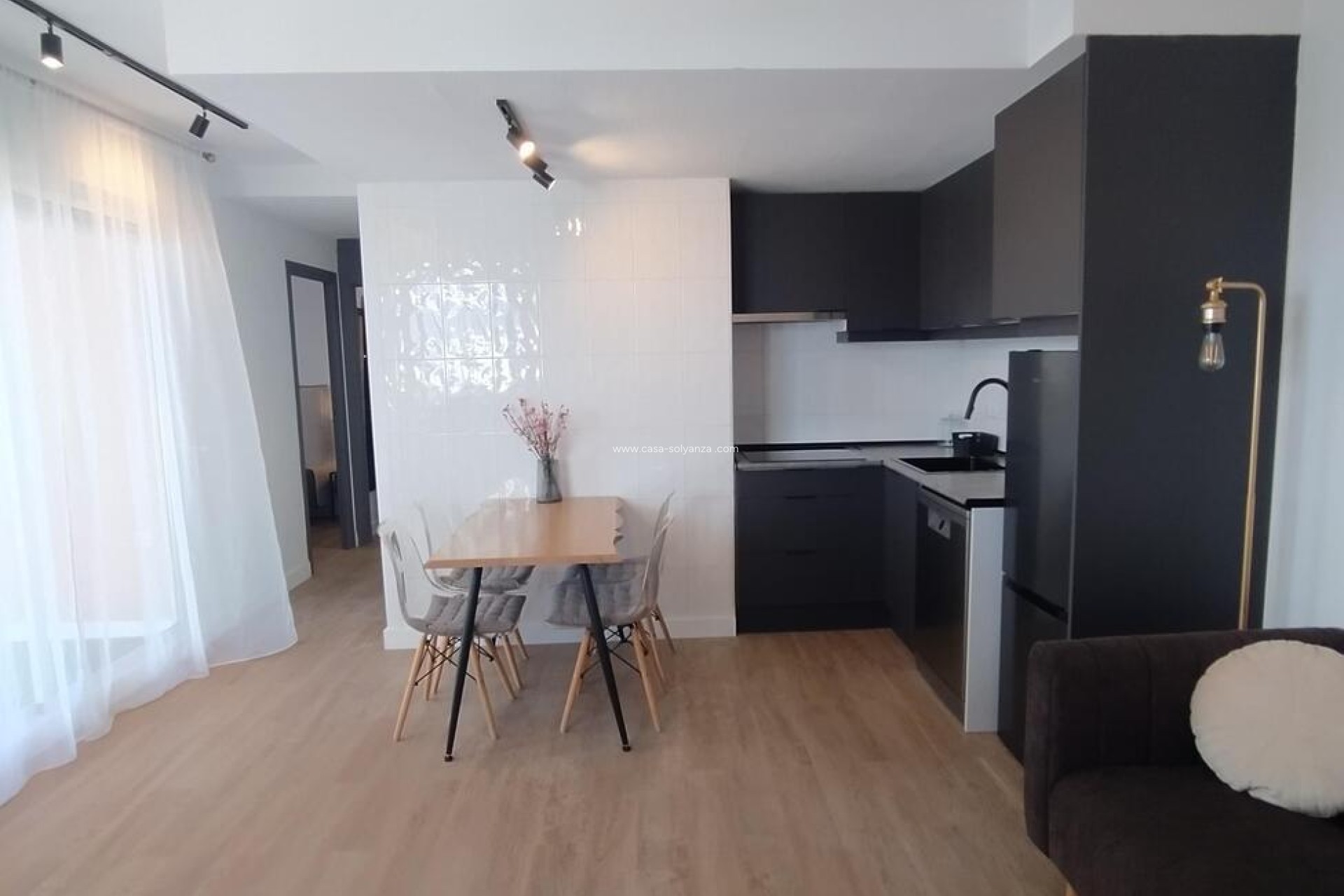 Resale - Apartment / flat - Torrevieja - Habaneras
