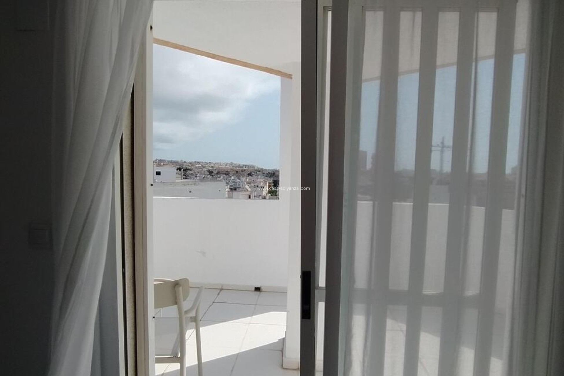 Resale - Apartment / flat - Torrevieja - Habaneras