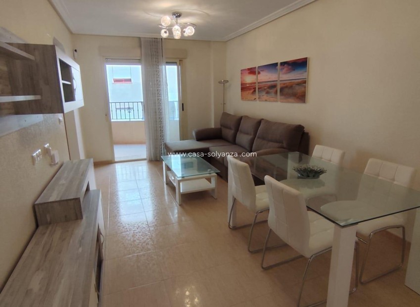 Resale - Apartment / flat - Torrevieja - Habaneras