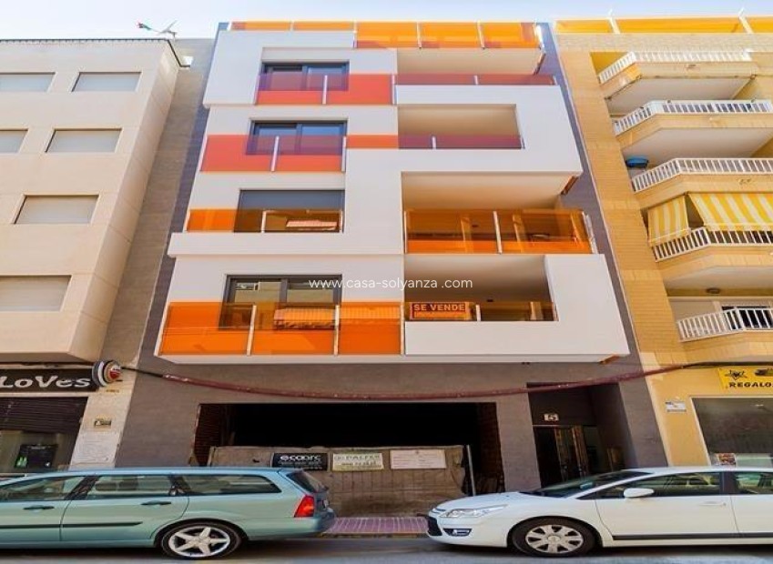 Resale - Apartment / flat - Torrevieja - La Mata