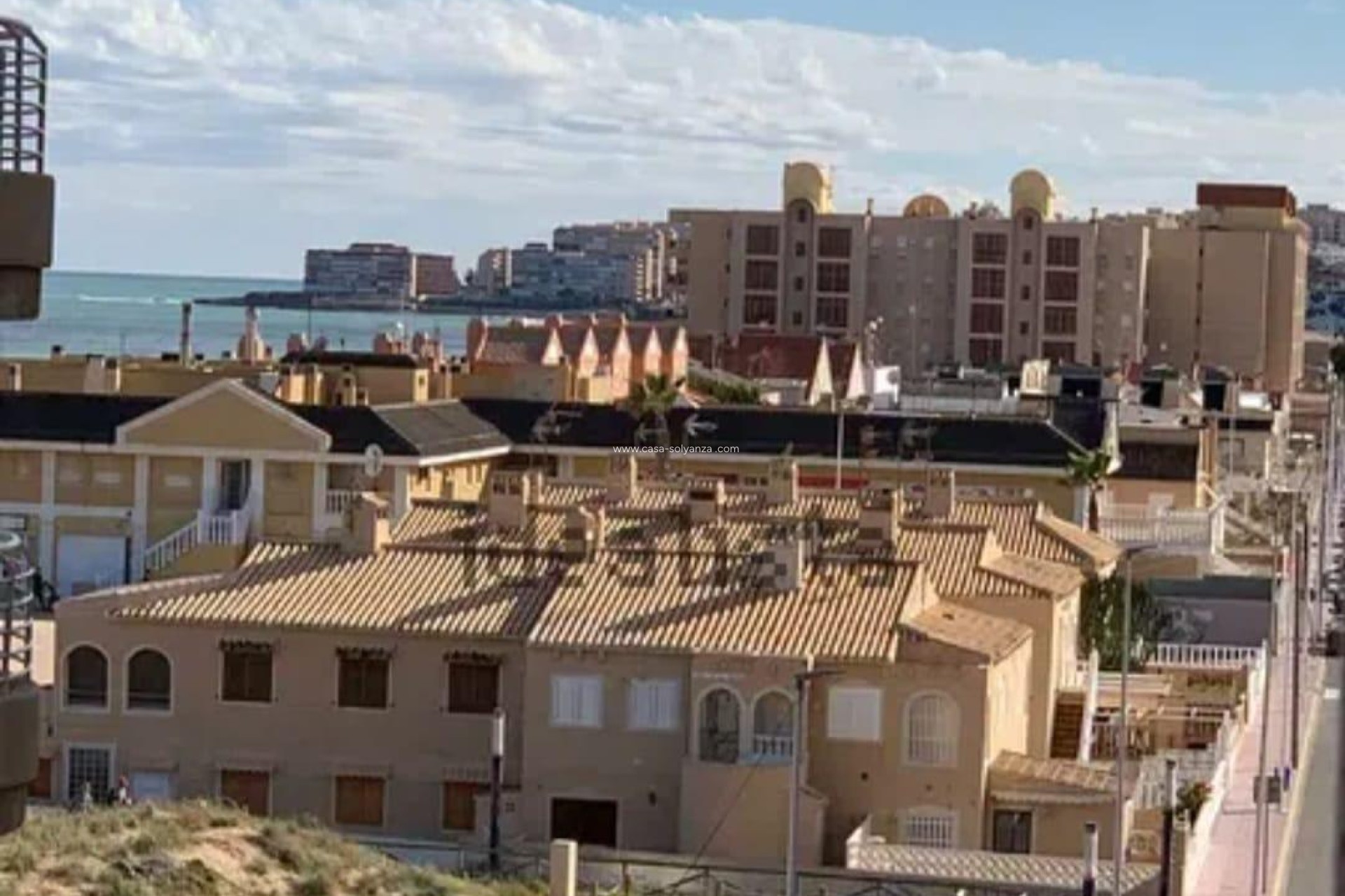 Resale - Apartment / flat - Torrevieja - La Mata