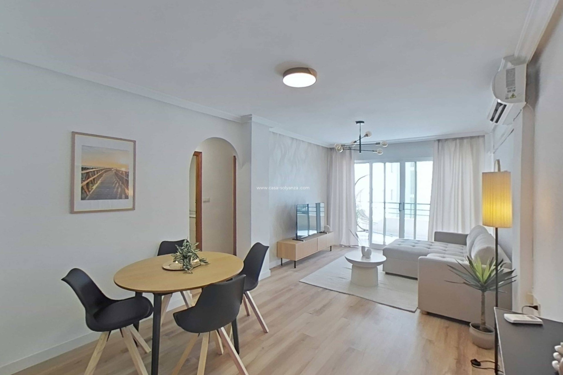 Resale - Apartment / flat - Torrevieja - La Mata