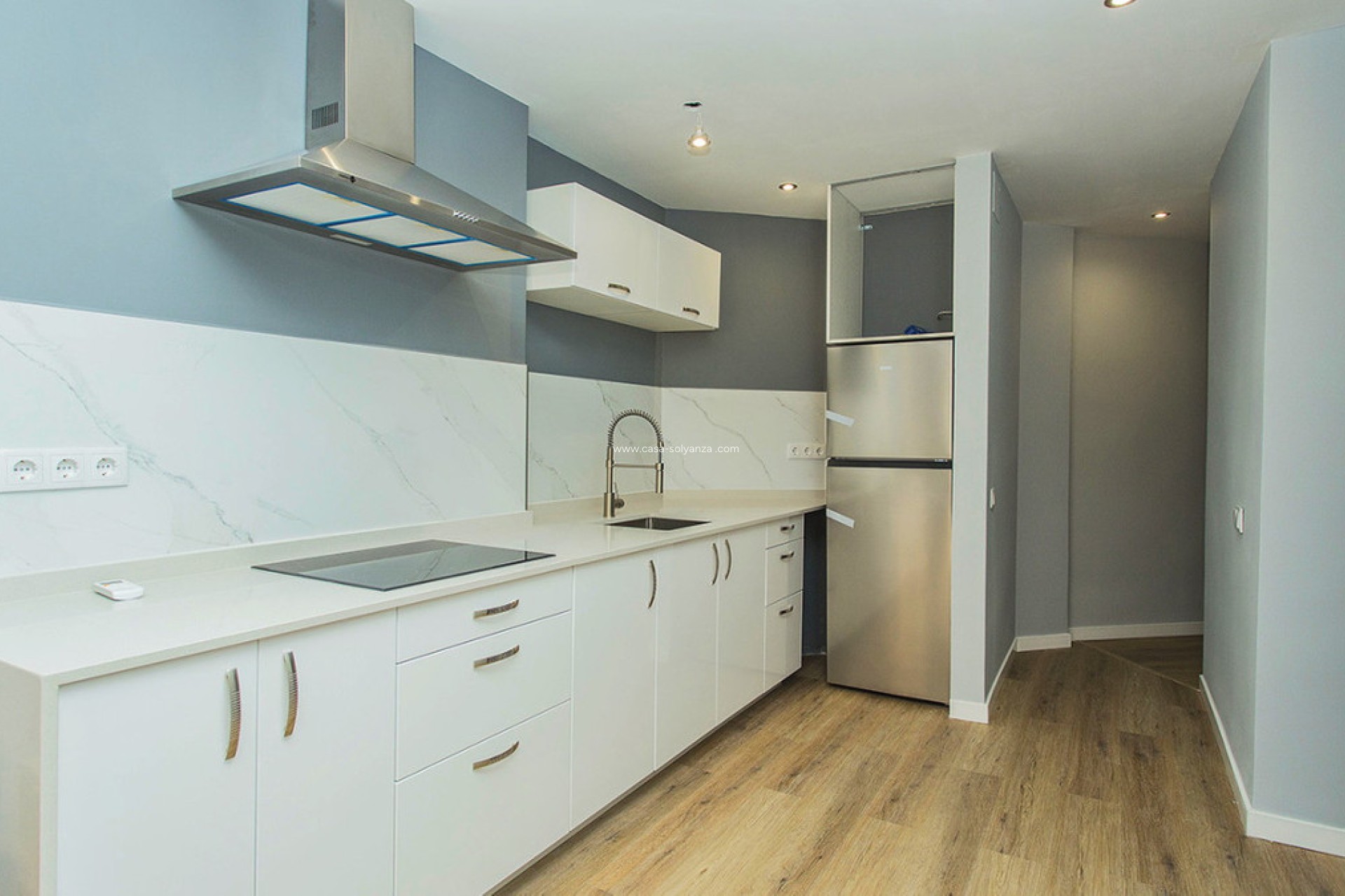 Resale - Apartment / flat - Torrevieja - La Mata